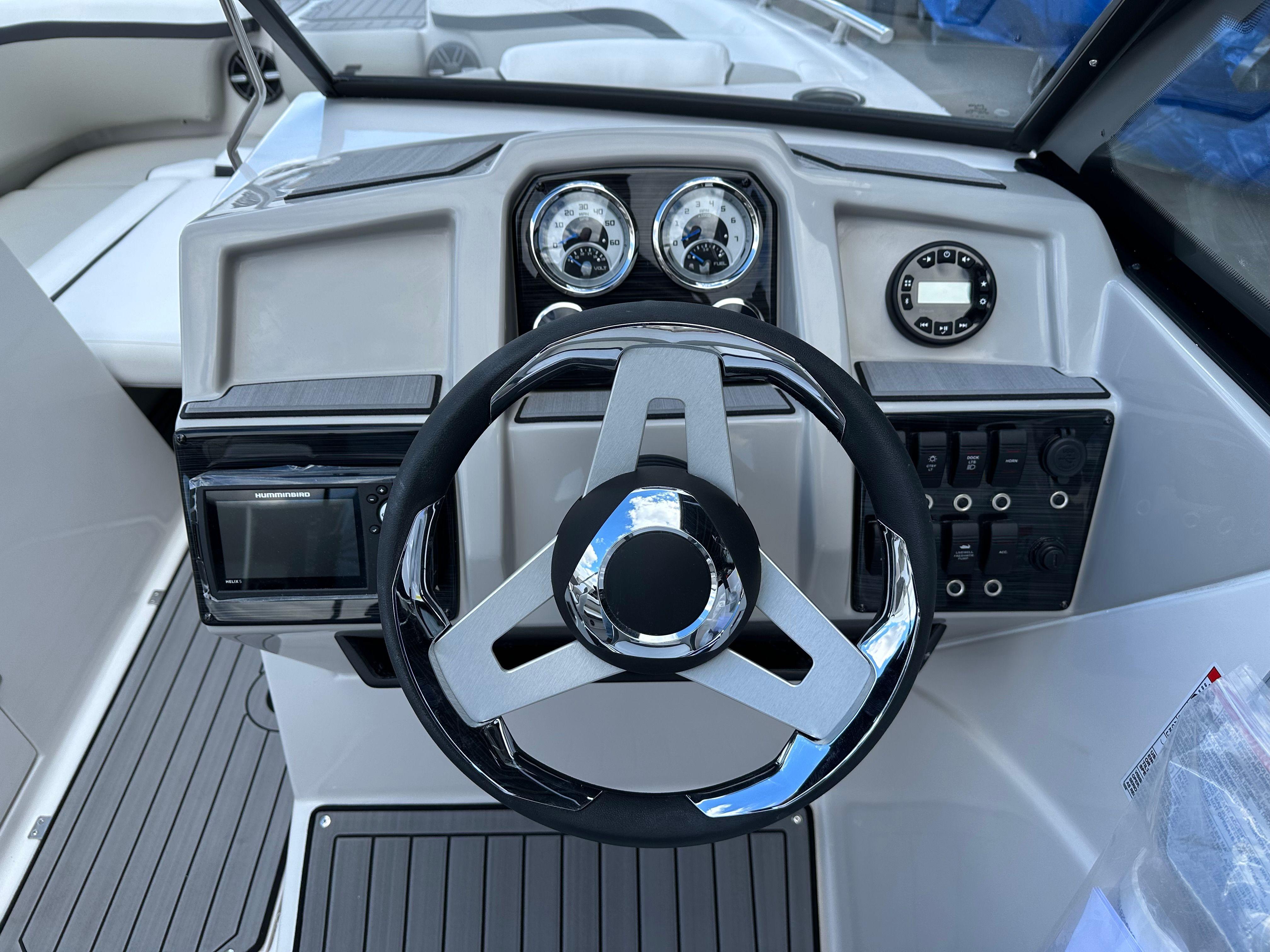 2024 Starcraft SVX 230 OB-15