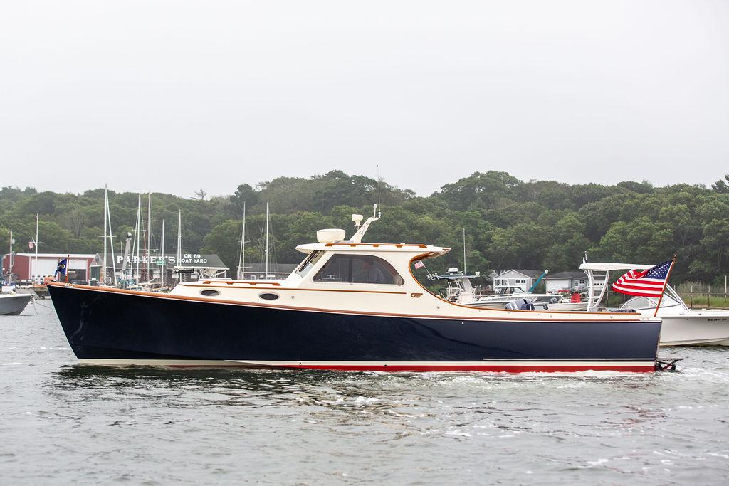 1999-hinckley-picnic-boat-classic-power-9875786-20250718122022208-1