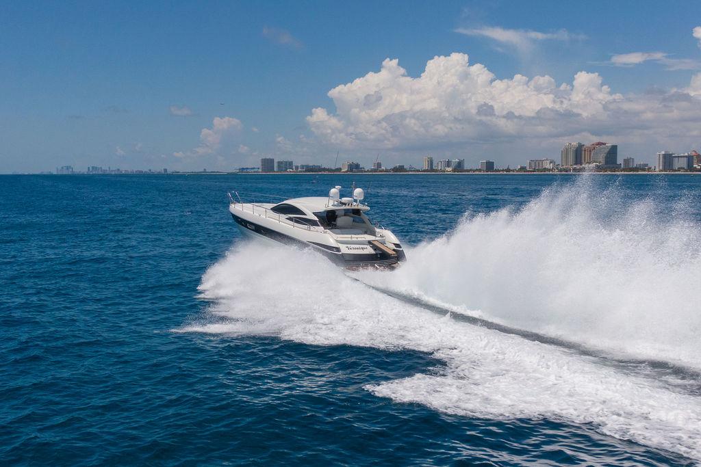 2005 Pershing 50