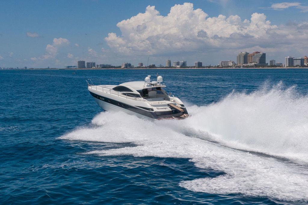 2005 Pershing 50