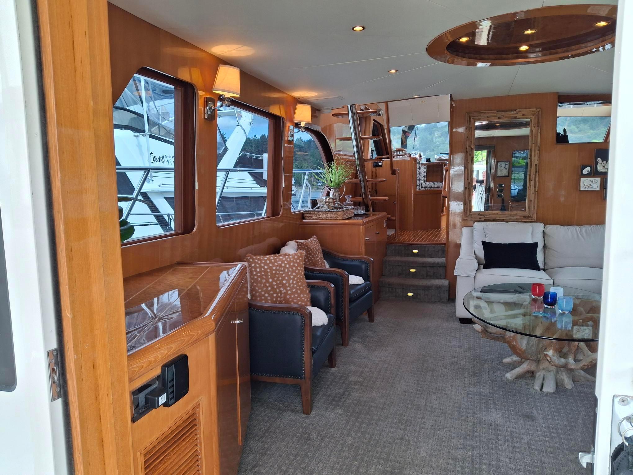 2004 Ocean Alexander 64 Pilothouse #TBRG60102LLC inventory image at Sun Country Yachts, South Lake Union (Seattle) 2004 Ocean Alexander 64 Pilothouse #TBRG60102LLC inventory image at Sun Country Yachts, South Lake Union (Seattle)