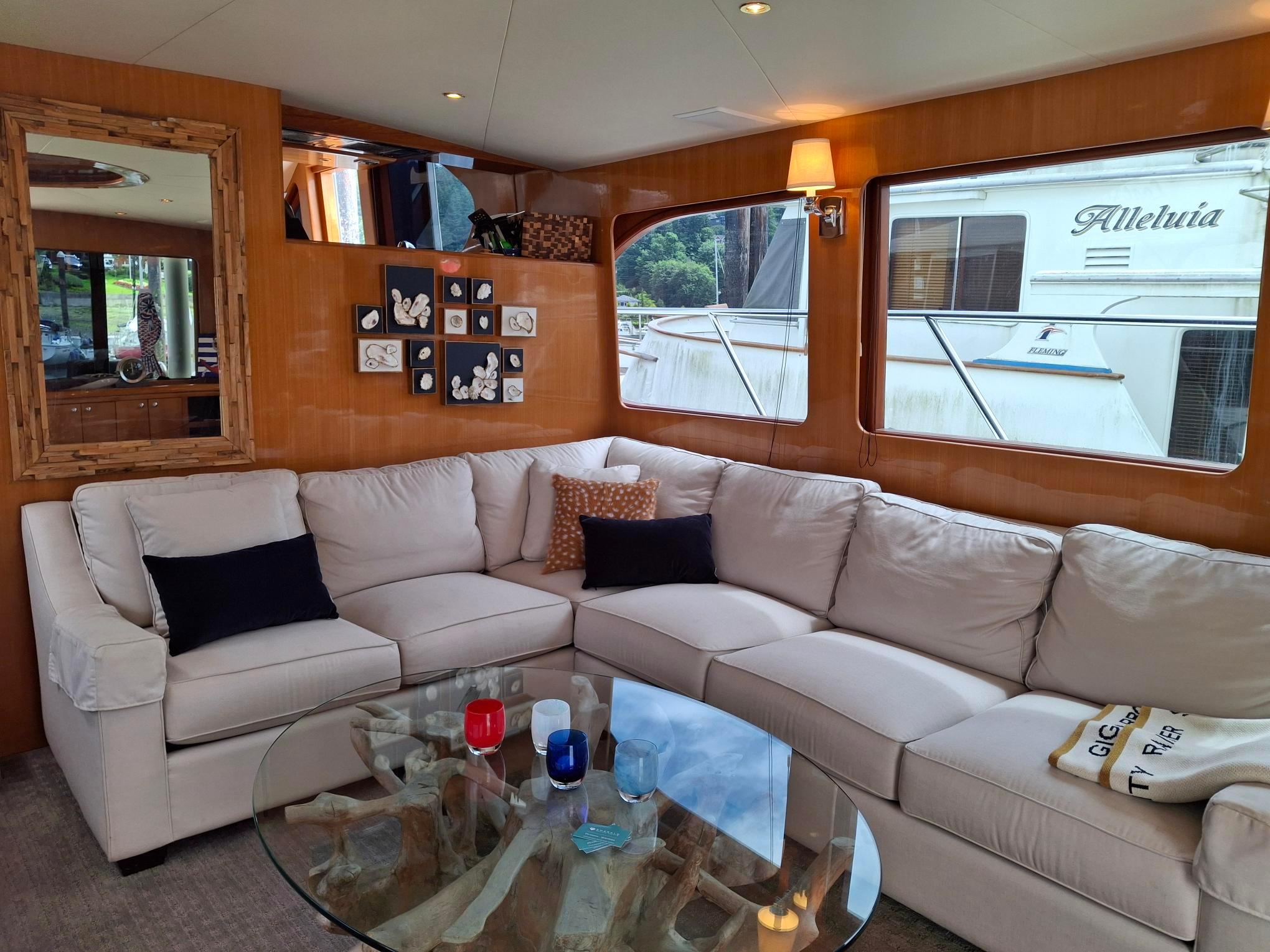 2004 Ocean Alexander 64 Pilothouse #TBRG60102LLC inventory image at Sun Country Yachts, South Lake Union (Seattle) 2004 Ocean Alexander 64 Pilothouse #TBRG60102LLC inventory image at Sun Country Yachts, South Lake Union (Seattle)