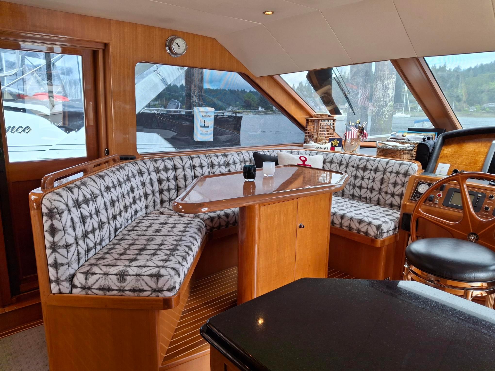2004 Ocean Alexander 64 Pilothouse #TBRG60102LLC inventory image at Sun Country Yachts, South Lake Union (Seattle) 2004 Ocean Alexander 64 Pilothouse #TBRG60102LLC inventory image at Sun Country Yachts, South Lake Union (Seattle)