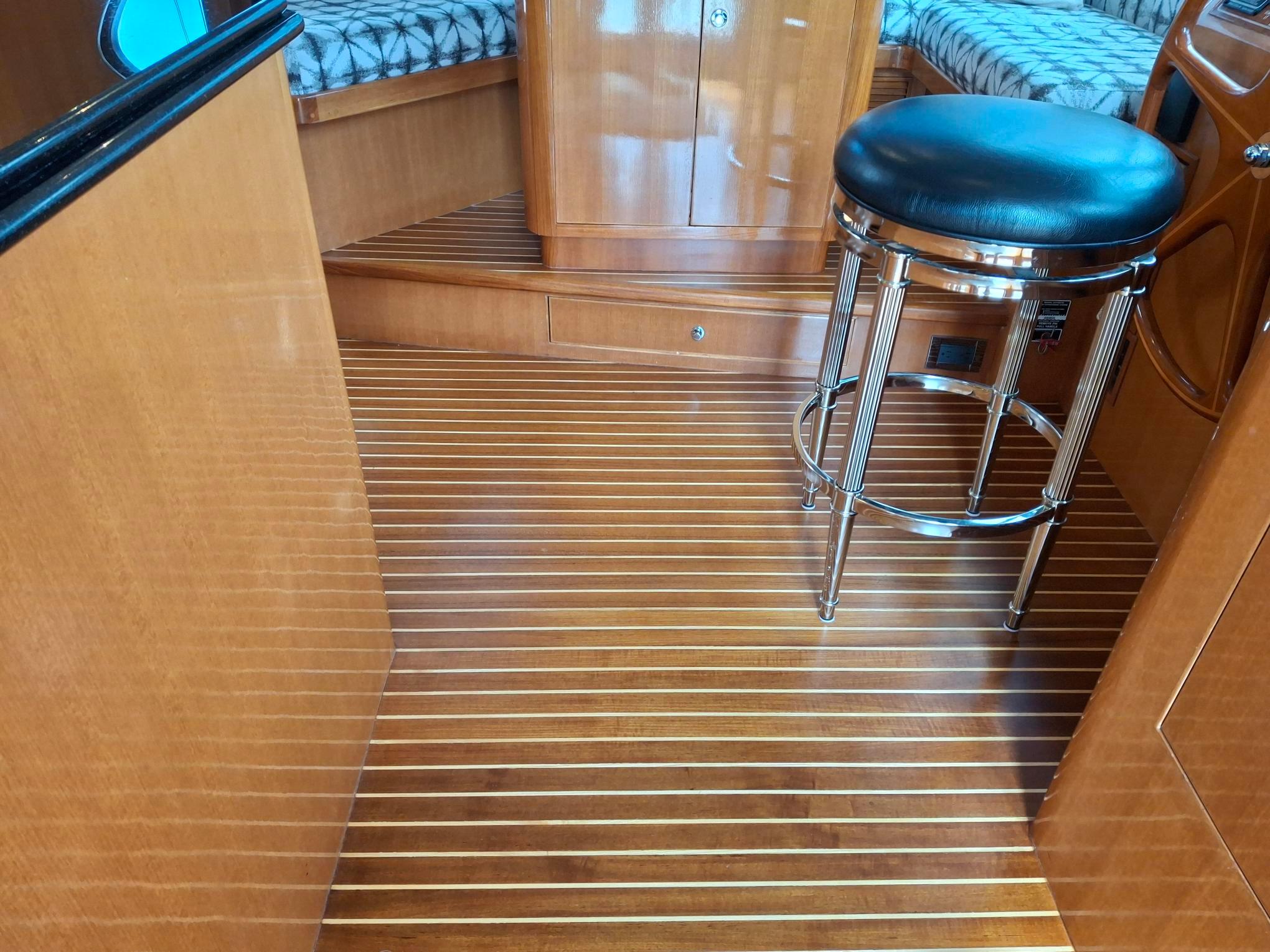 2004 Ocean Alexander 64 Pilothouse #TBRG60102LLC inventory image at Sun Country Yachts, South Lake Union (Seattle) 2004 Ocean Alexander 64 Pilothouse #TBRG60102LLC inventory image at Sun Country Yachts, South Lake Union (Seattle)