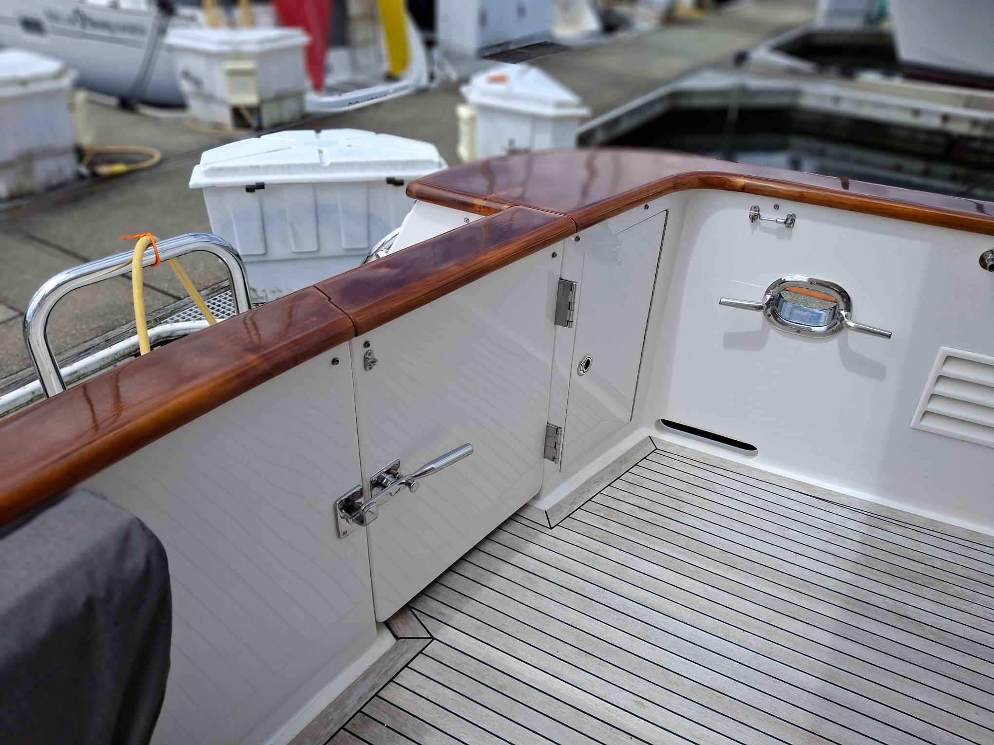 2004 Ocean Alexander 64 Pilothouse #TBRG60102LLC inventory image at Sun Country Yachts, South Lake Union (Seattle) 2004 Ocean Alexander 64 Pilothouse #TBRG60102LLC inventory image at Sun Country Yachts, South Lake Union (Seattle)