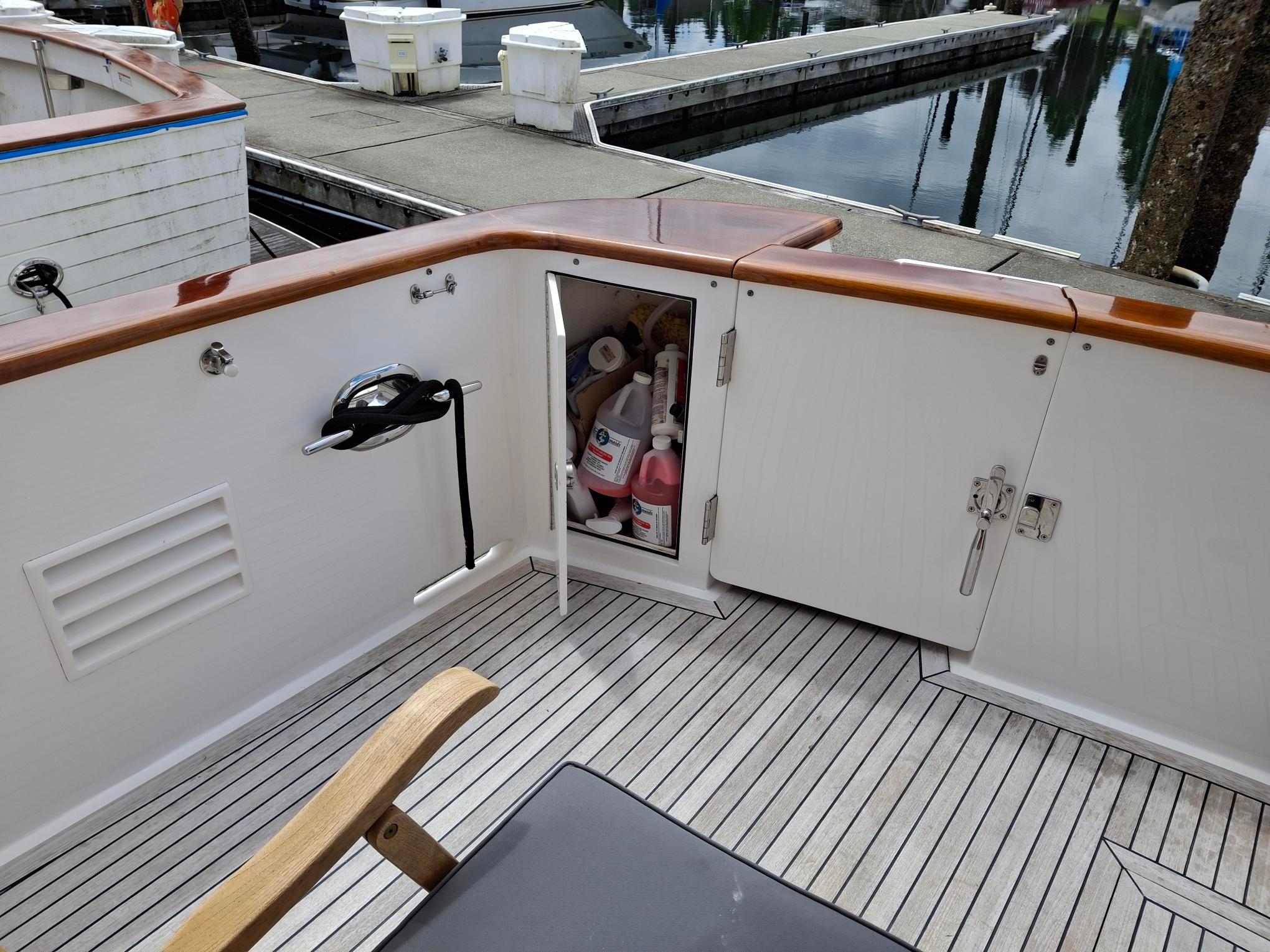 2004 Ocean Alexander 64 Pilothouse #TBRG60102LLC inventory image at Sun Country Yachts, South Lake Union (Seattle) 2004 Ocean Alexander 64 Pilothouse #TBRG60102LLC inventory image at Sun Country Yachts, South Lake Union (Seattle)