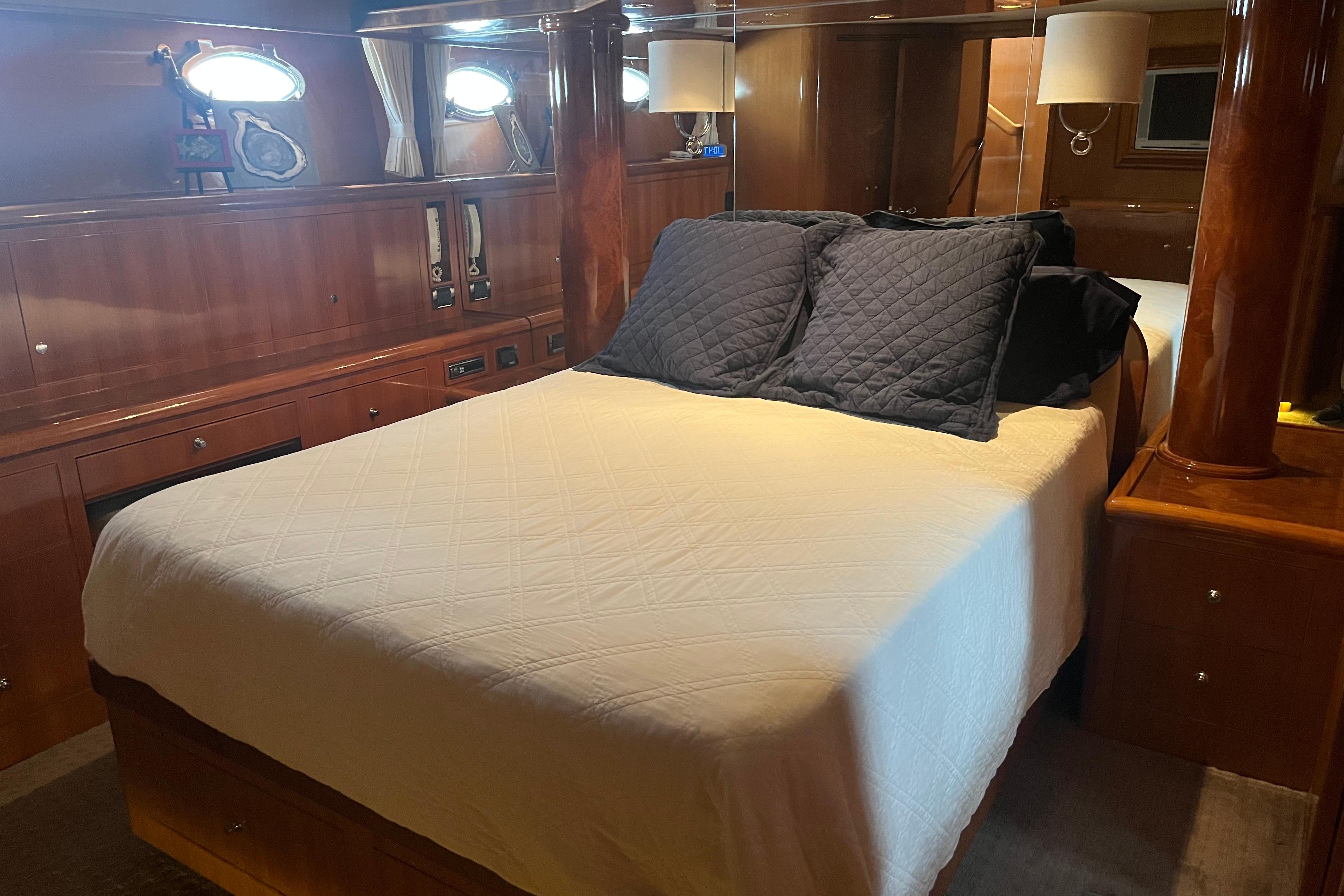 2004 Ocean Alexander 64 Pilothouse #TBRG60102LLC inventory image at Sun Country Yachts, South Lake Union (Seattle)