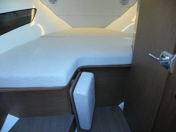 2021 Jeanneau Cap Camarat 7.5 DC
