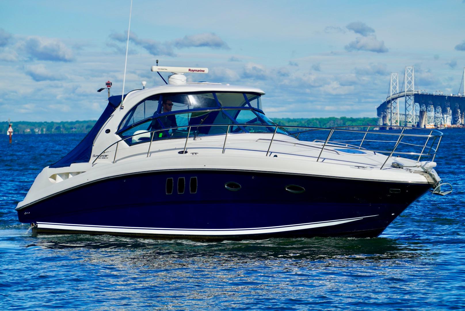 2010 Sea Ray 390 Sundancer