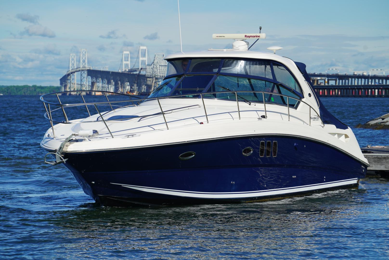 2010 Sea Ray 390 Sundancer