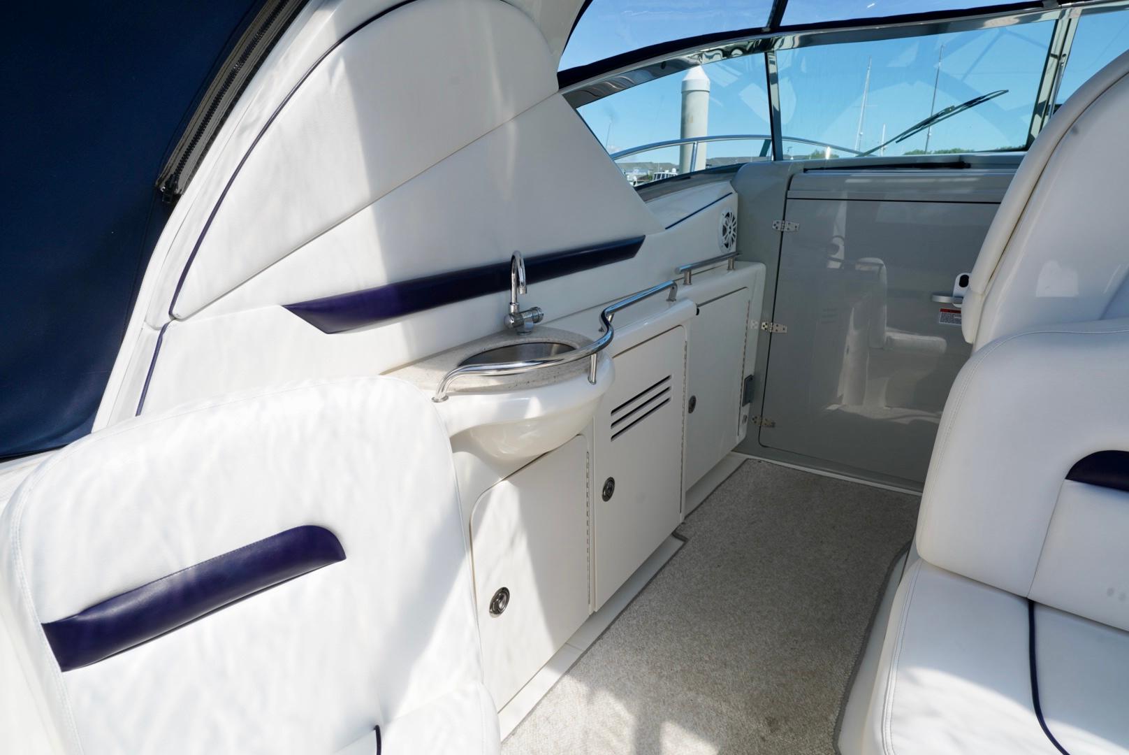 2010 Sea Ray 390 Sundancer