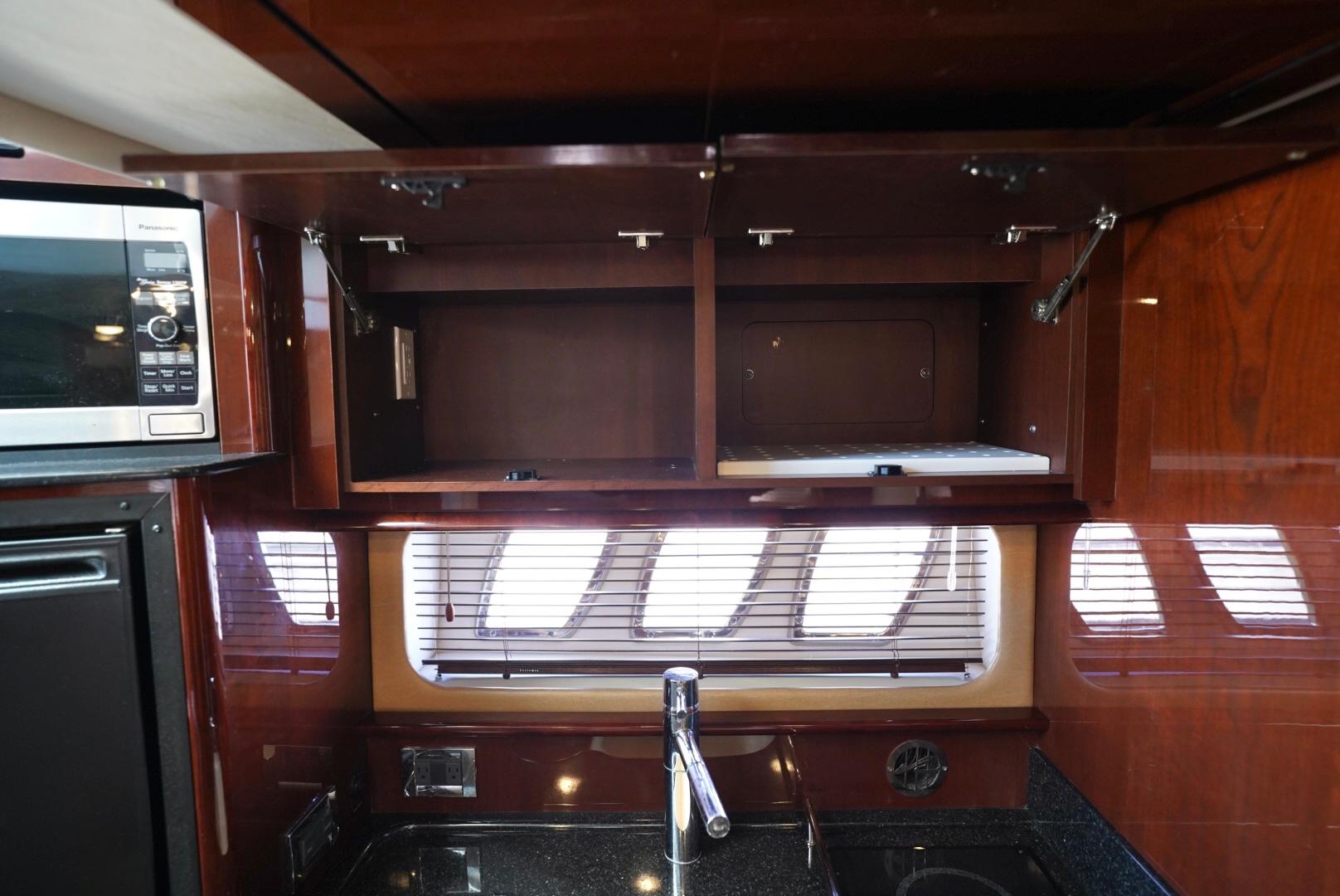 2010 Sea Ray 390 Sundancer