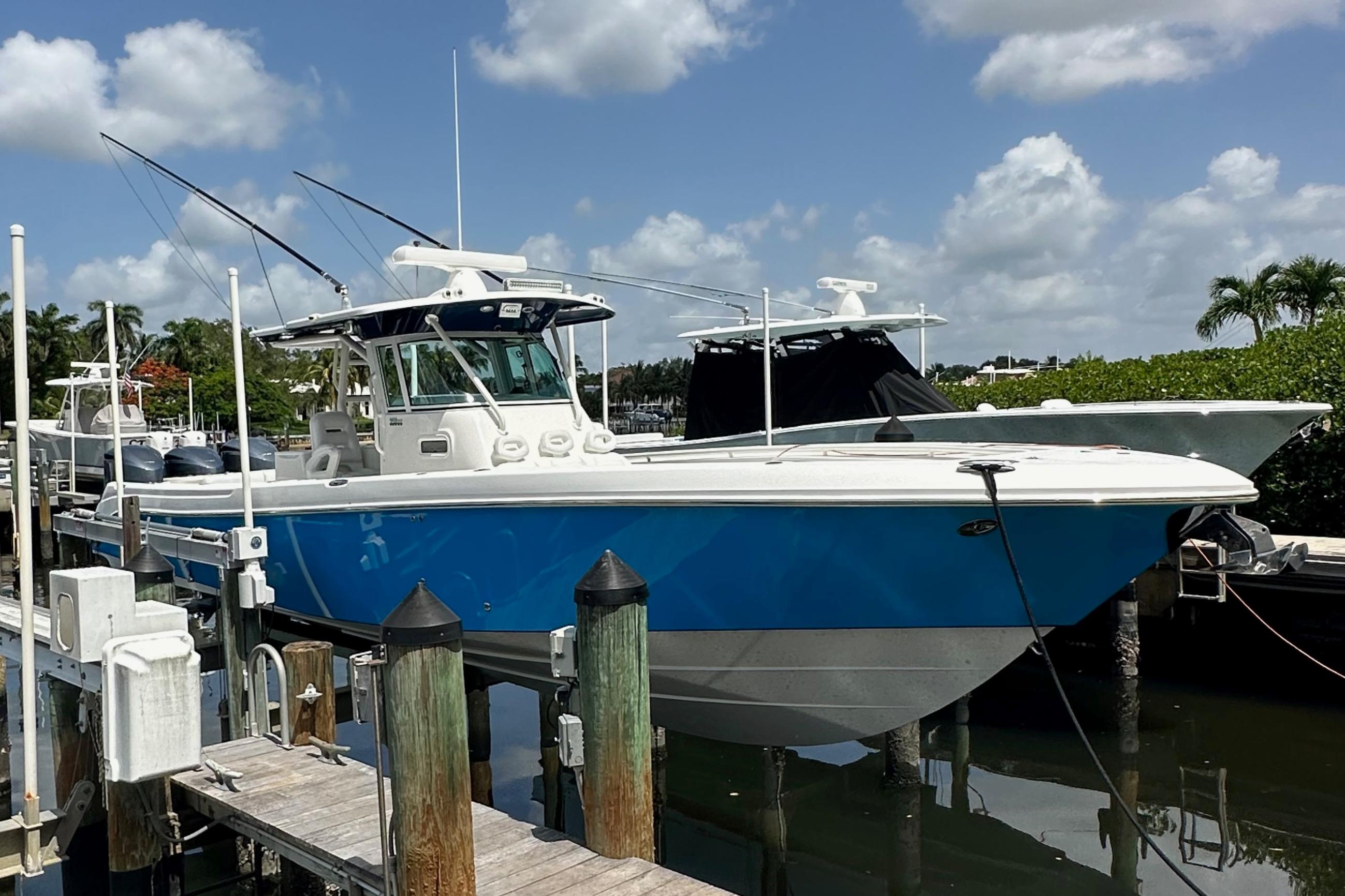 Used Everglades Boats for Sale in Florida FL Yacht Brokers