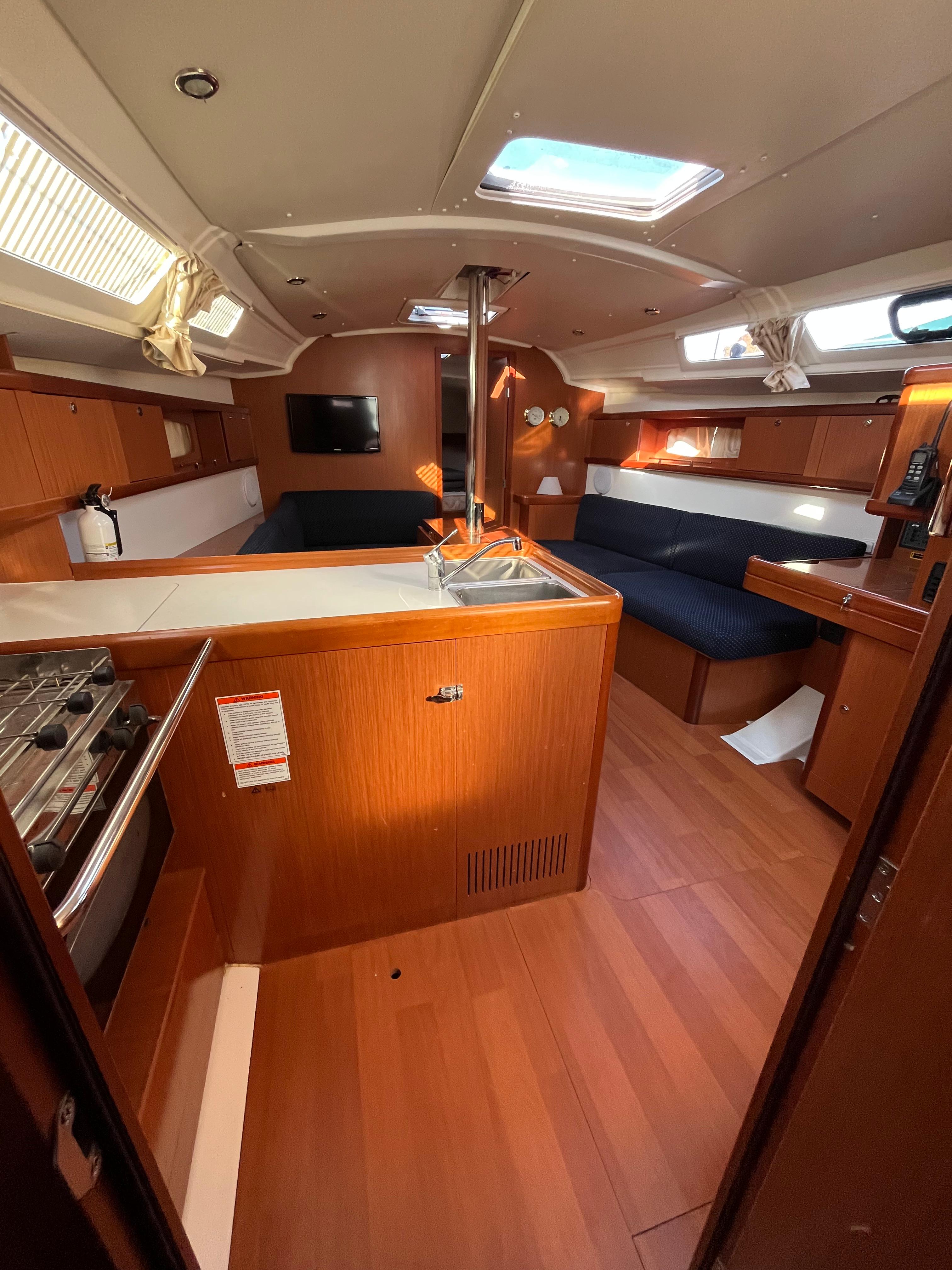 Yacht Photos Pics