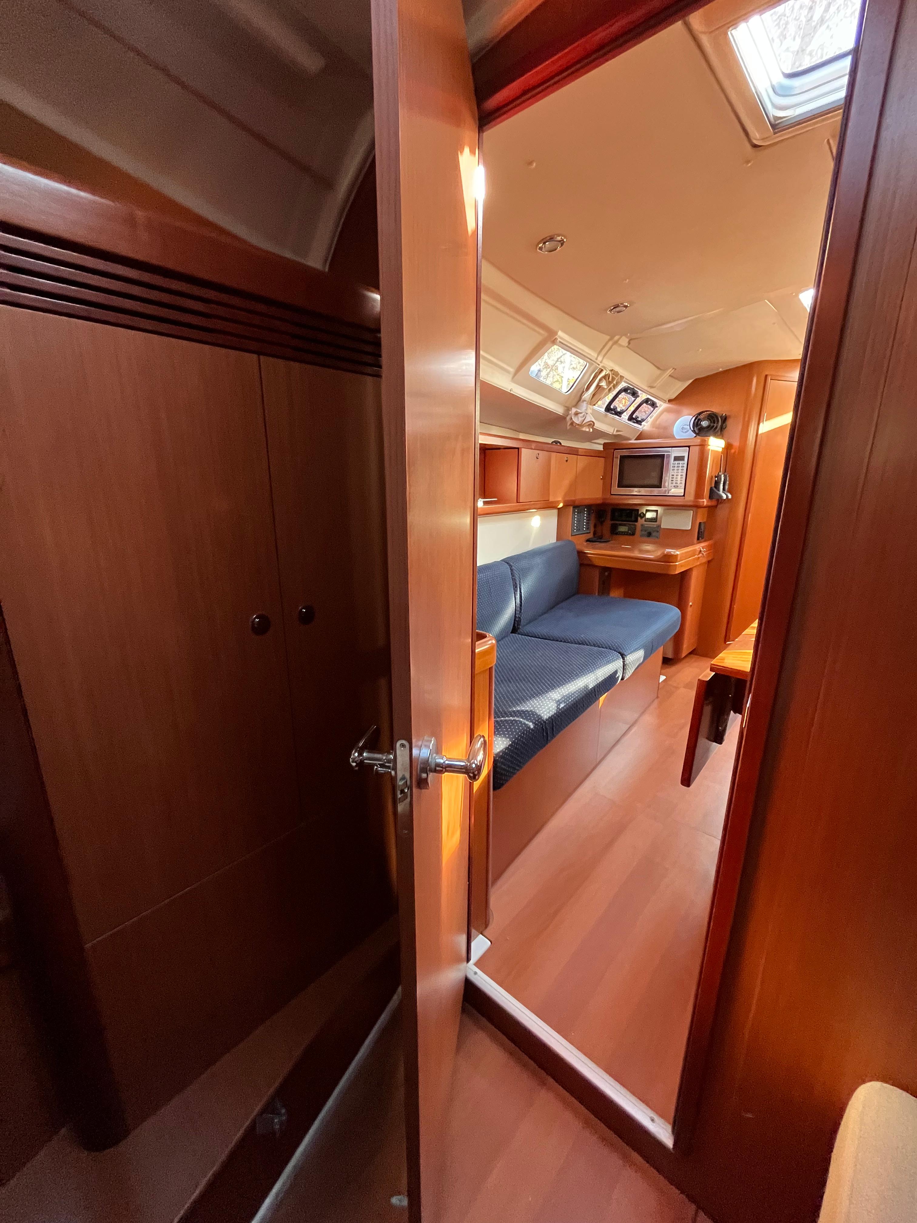 Yacht Photos Pics