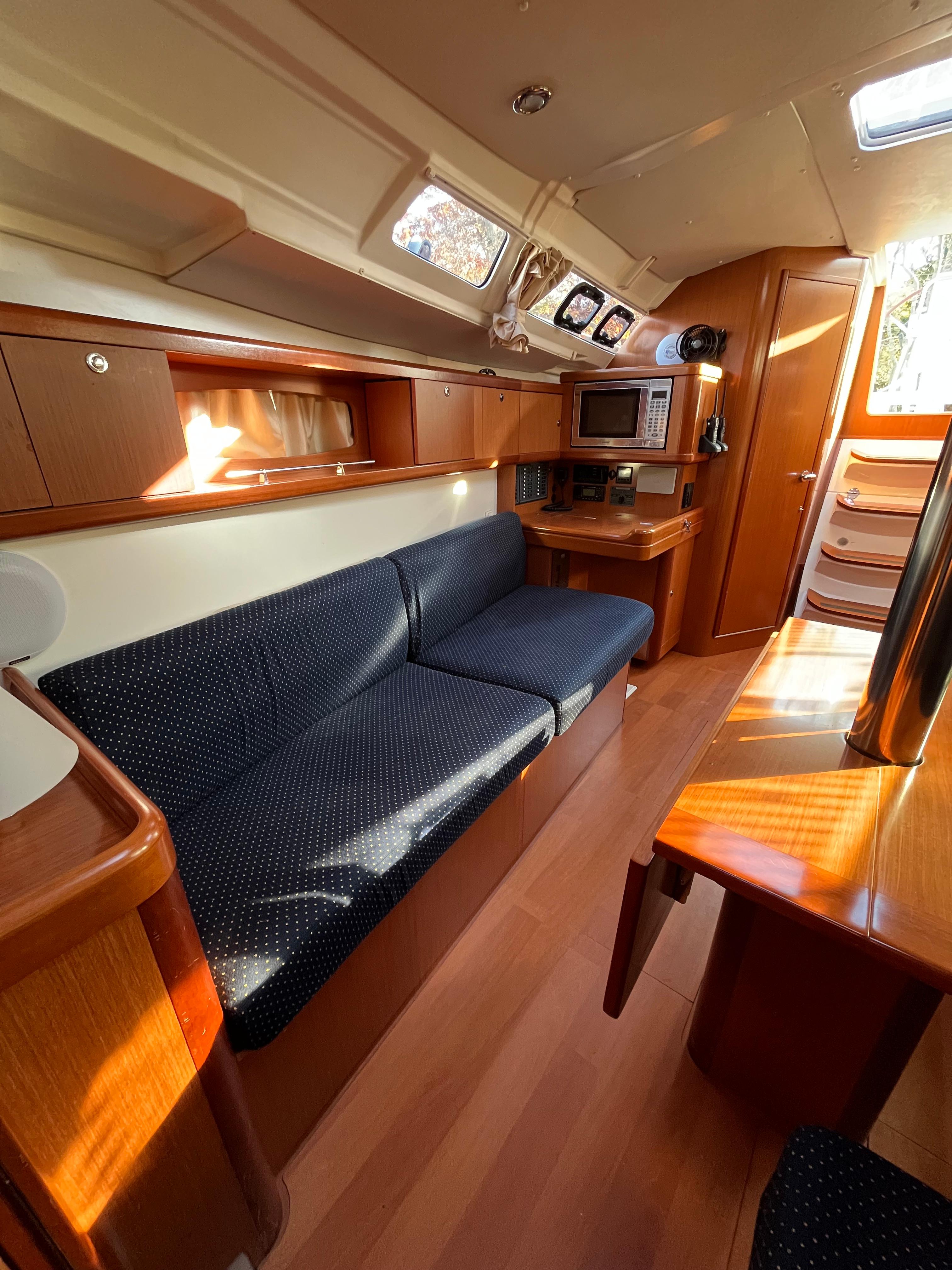 Yacht Photos Pics