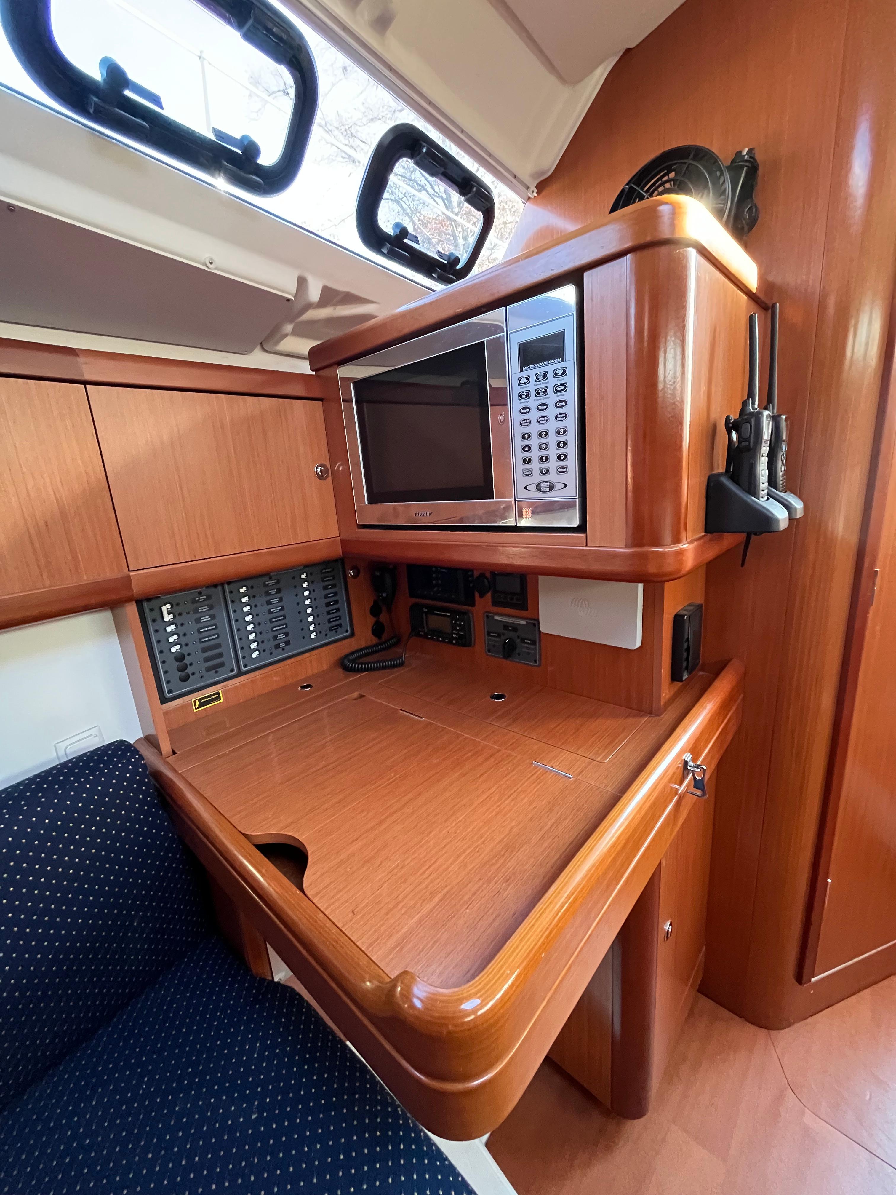 Yacht Photos Pics
