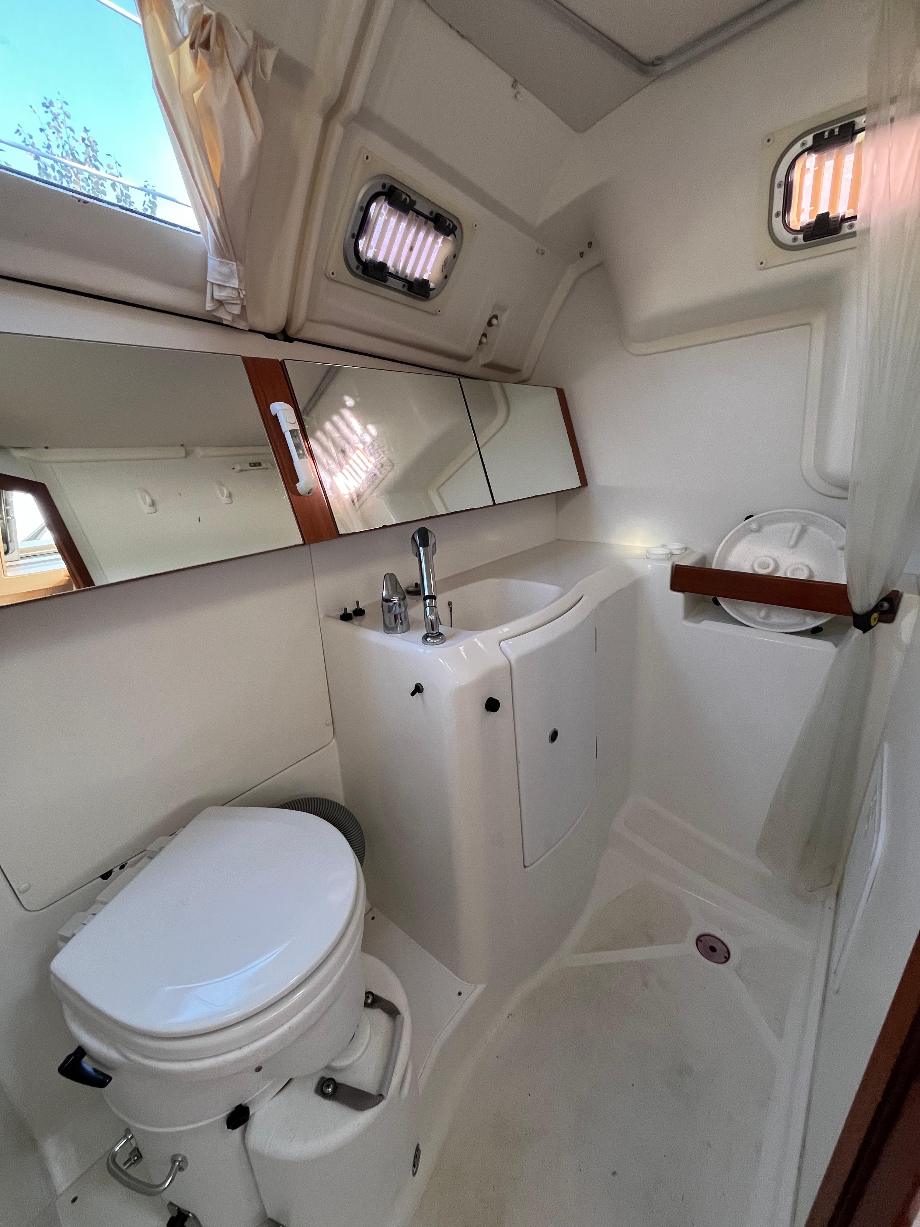 Yacht Photos Pics