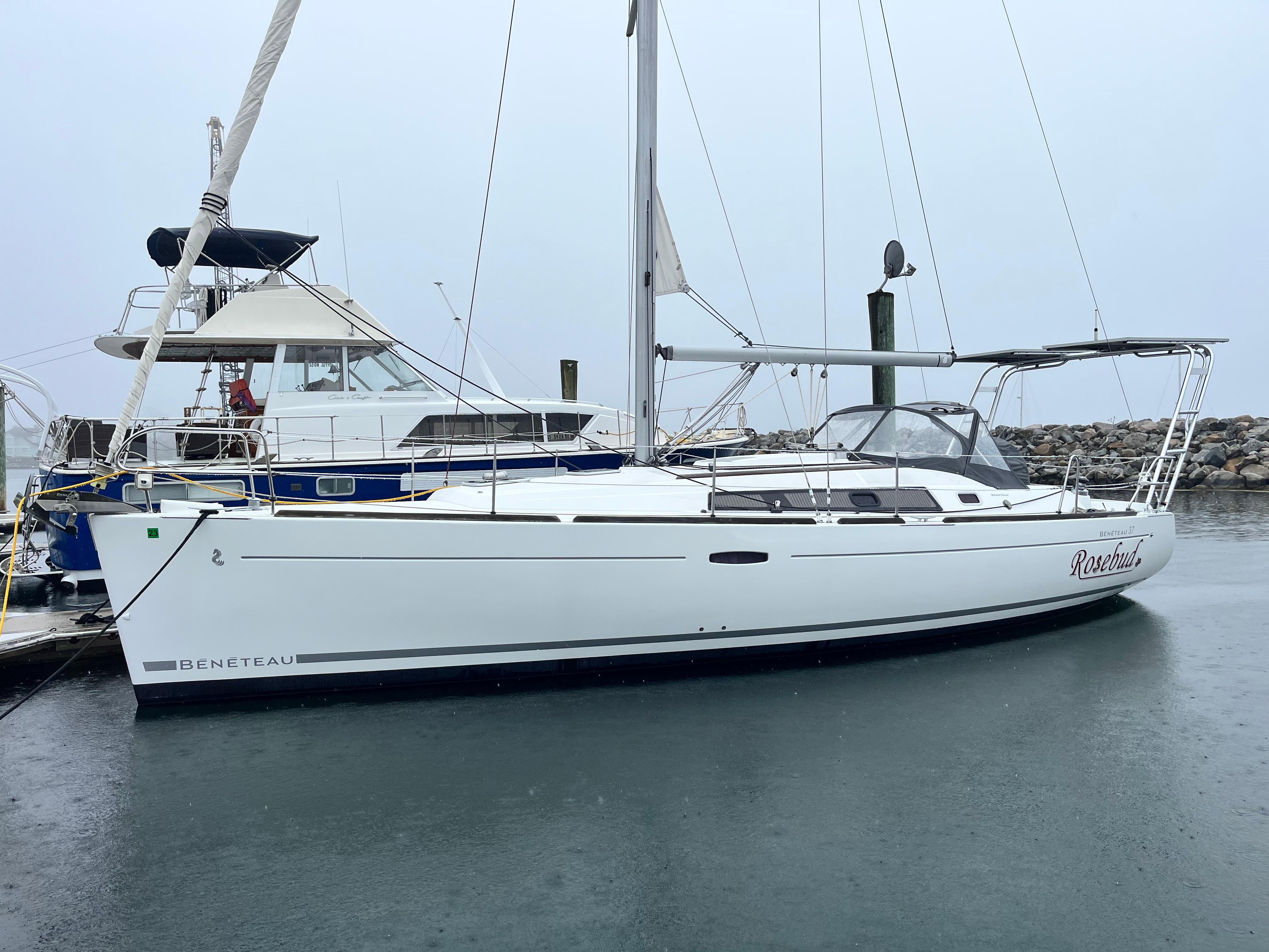 37' Beneteau 2008
