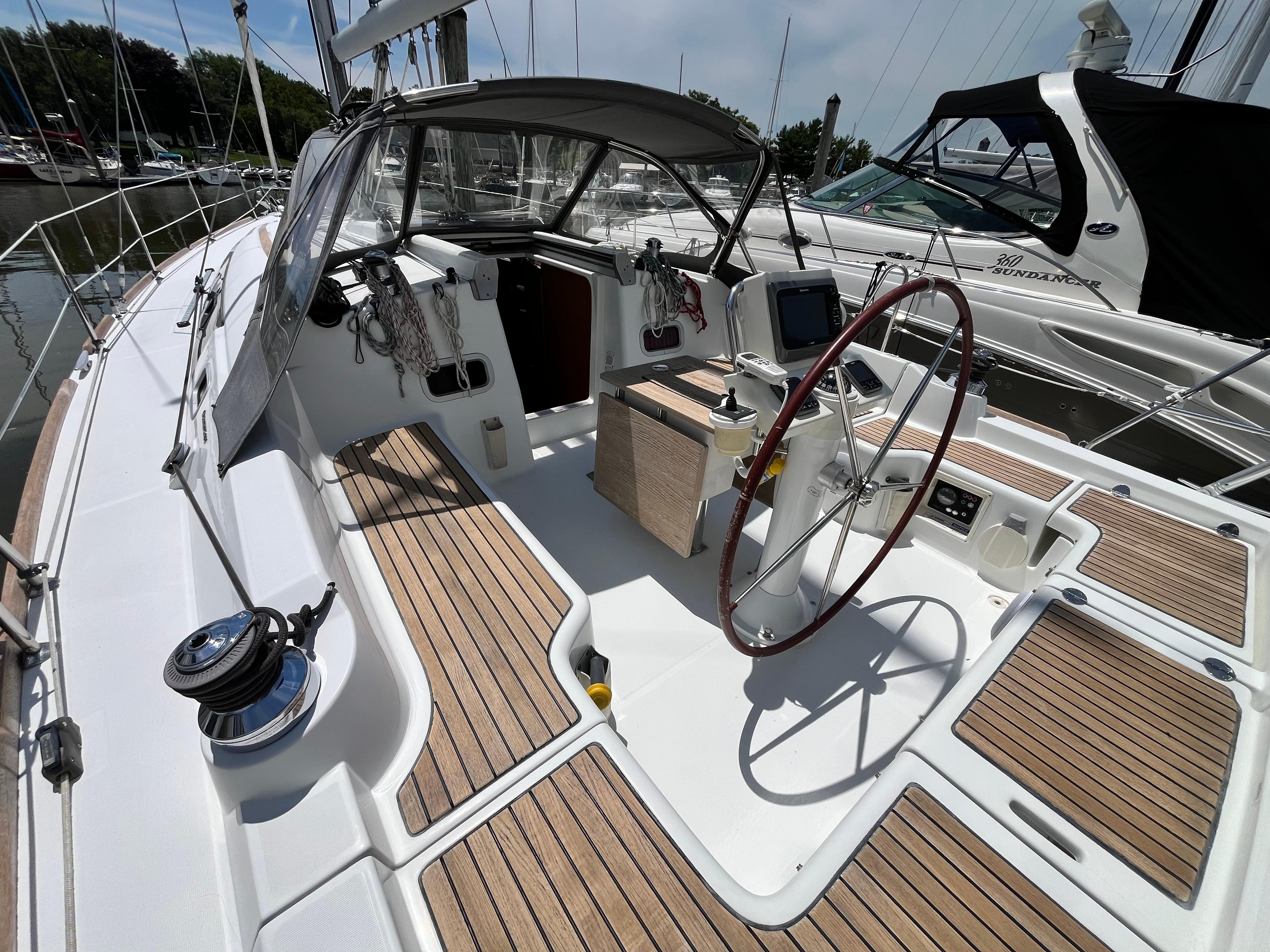 Yacht Photos Pics