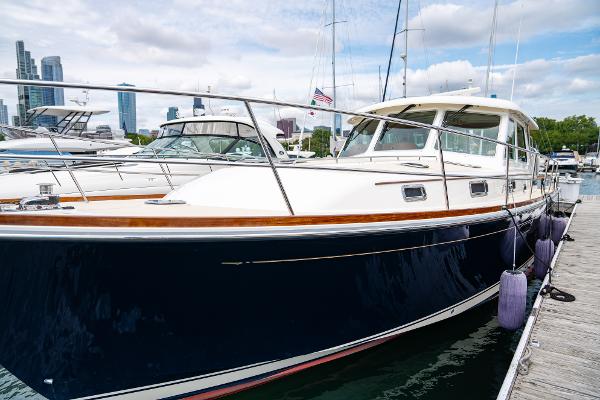 Photo of 2015 Sabre 48'