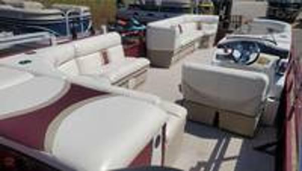 2013 Bentley boat for sale, model of the boat is Encore 240 Cruise & Image # 13 of 18