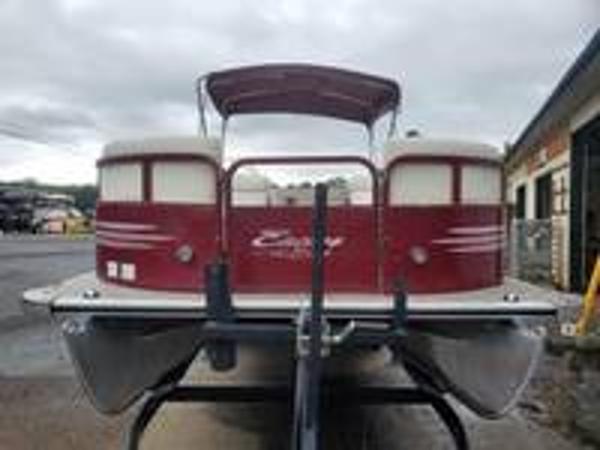 2013 Bentley boat for sale, model of the boat is Encore 240 Cruise & Image # 3 of 18