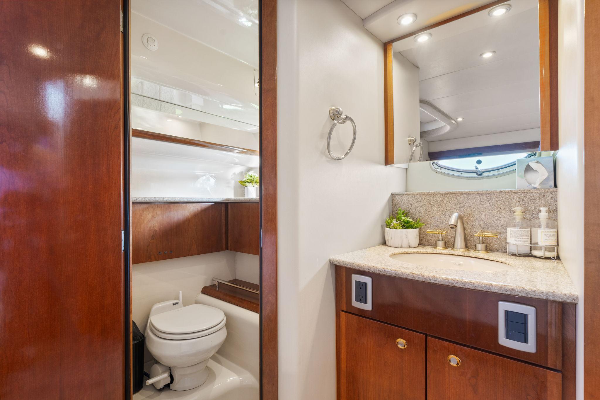 2007-meridian-459-motoryacht-power-9715802-975208912-0-140320251112-11