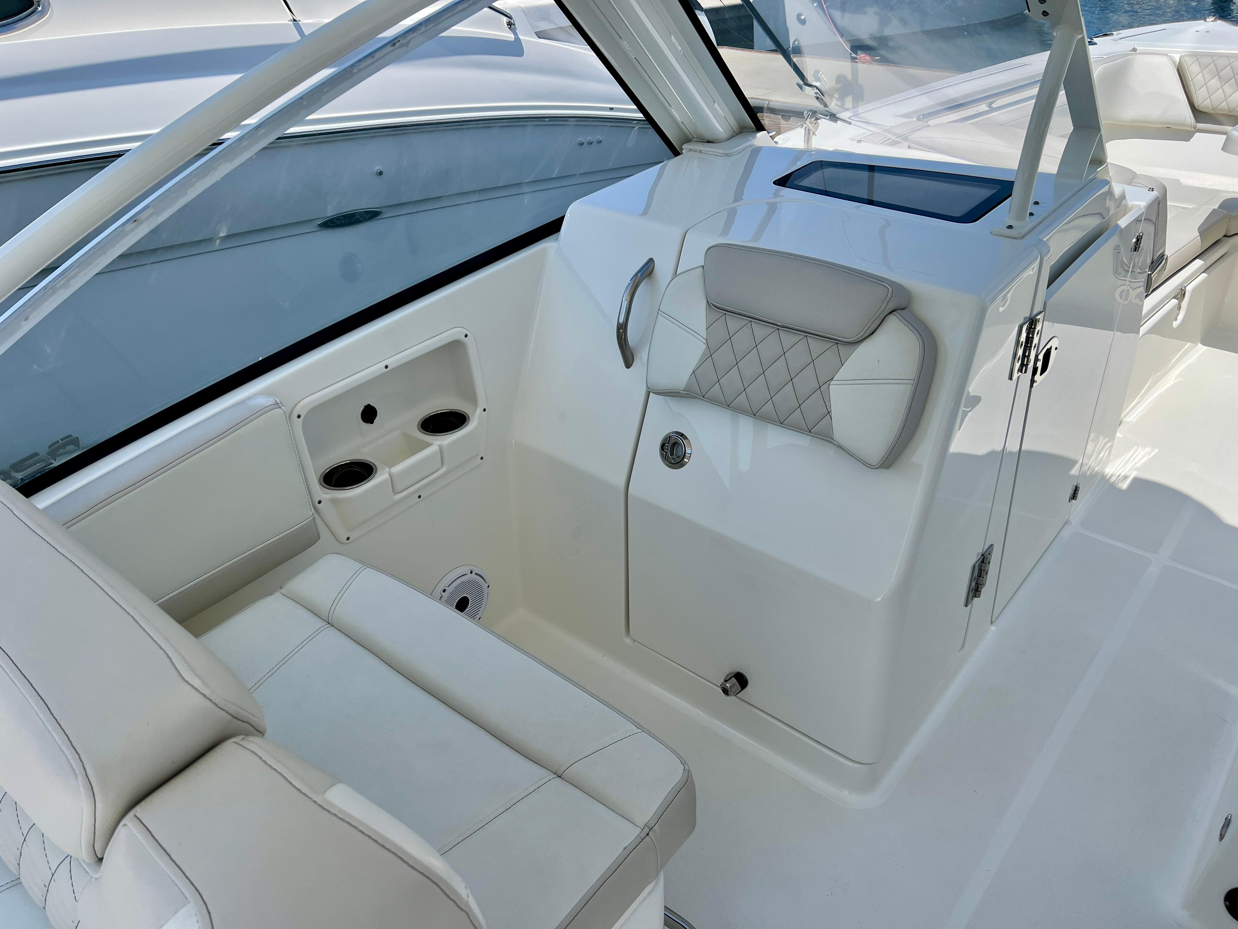 World Cat - 50North