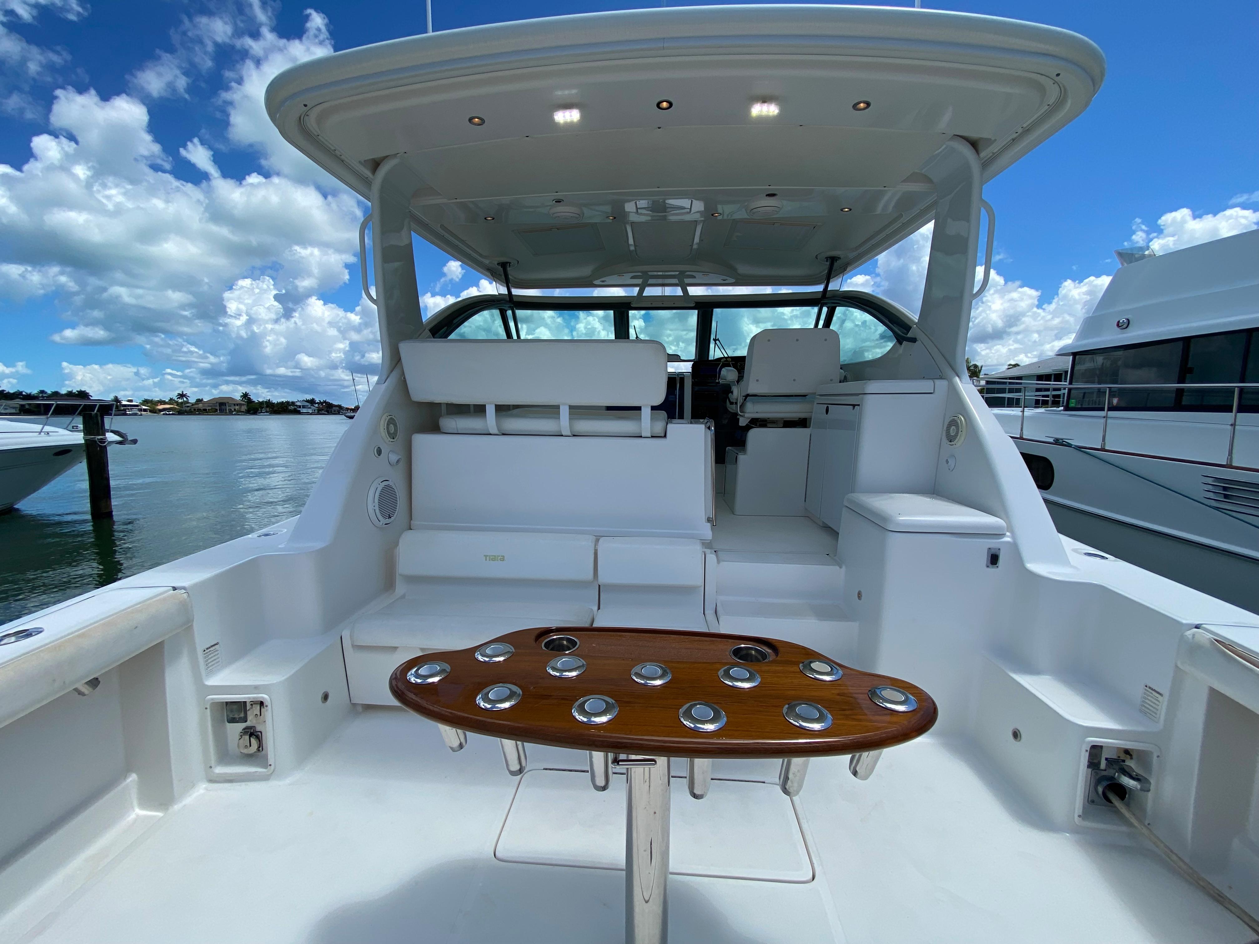 2003 Tiara Yachts 4200 Open