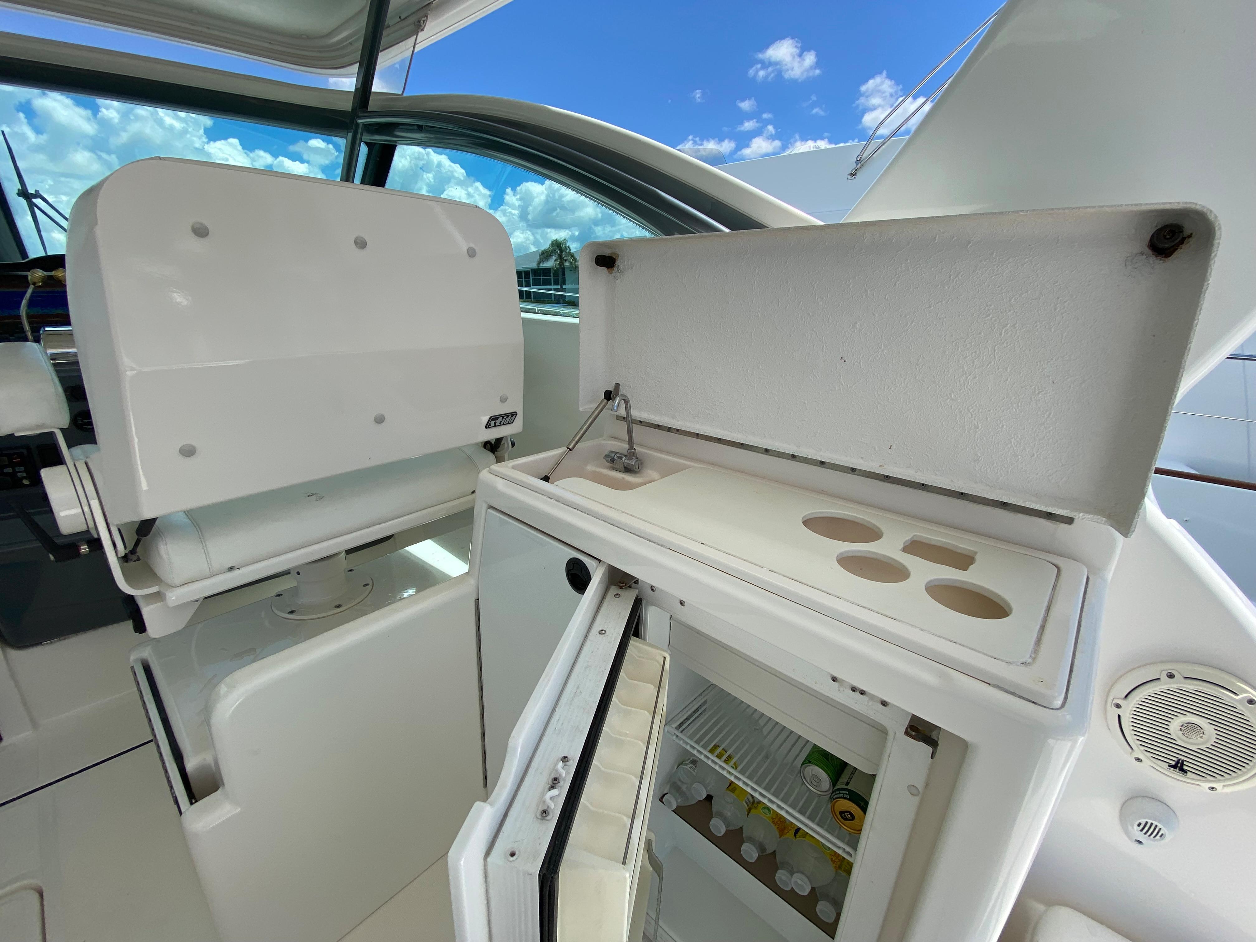 2003 Tiara Yachts 4200 Open