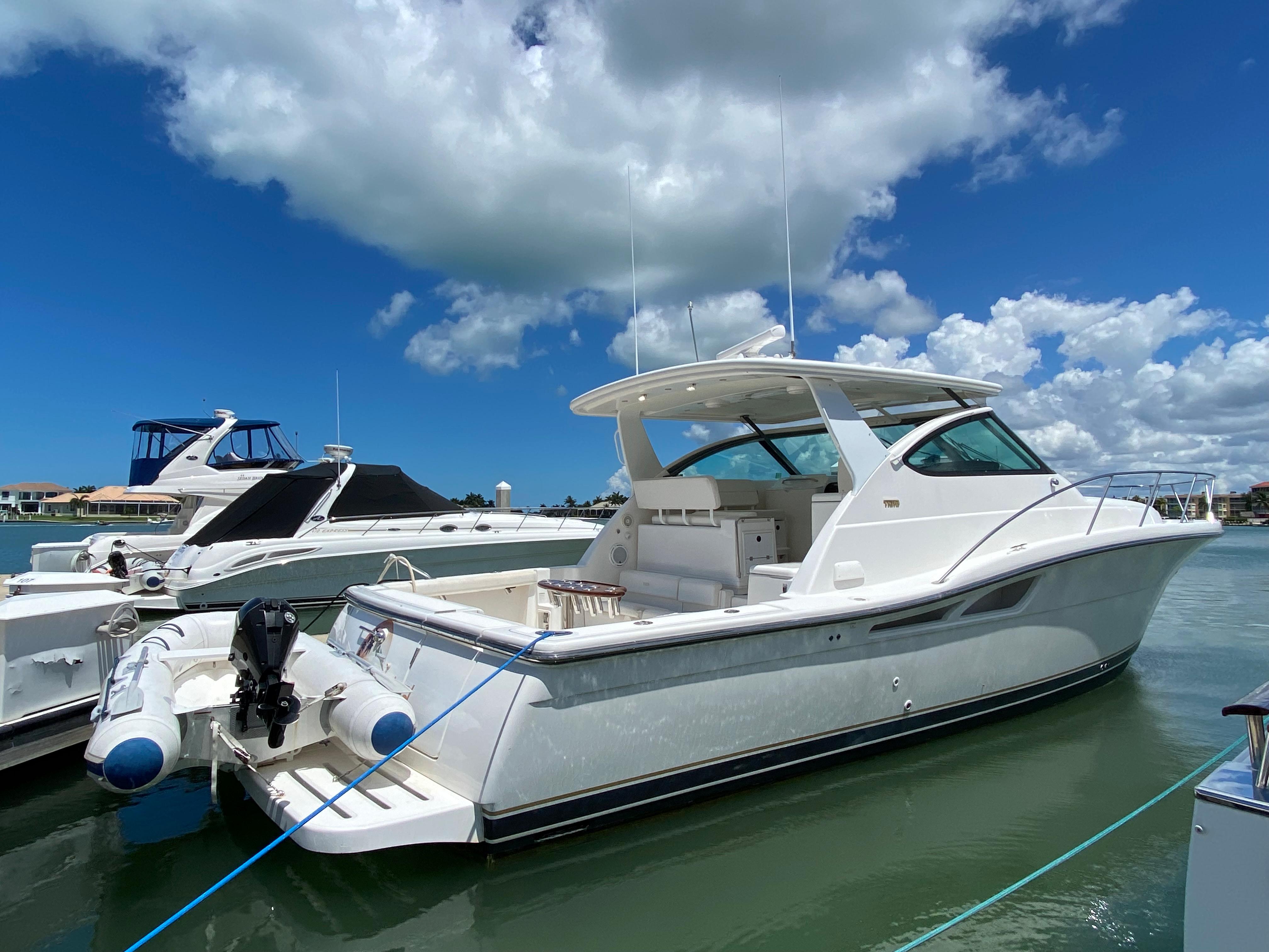 2003 Tiara Yachts 4200 Open