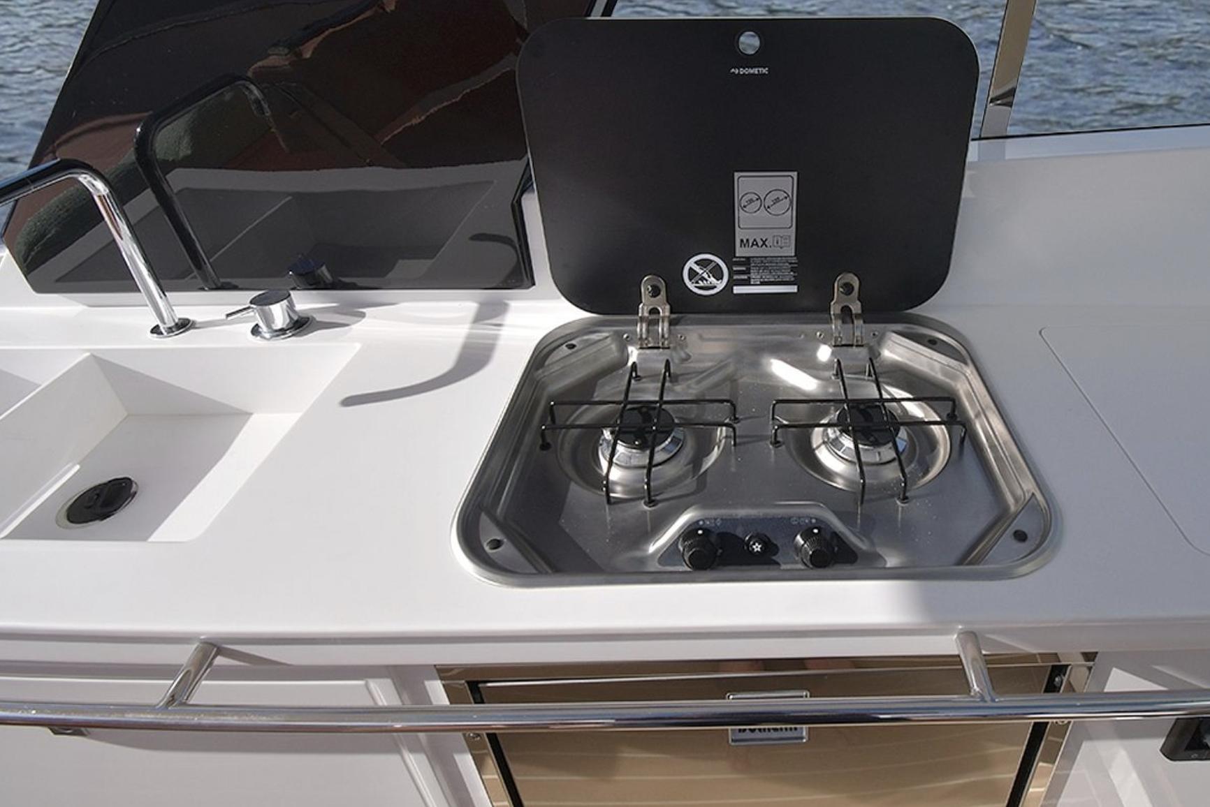 Delta Powerboats-33 Open 2024 -FL-US-9225820 | Thumbnail