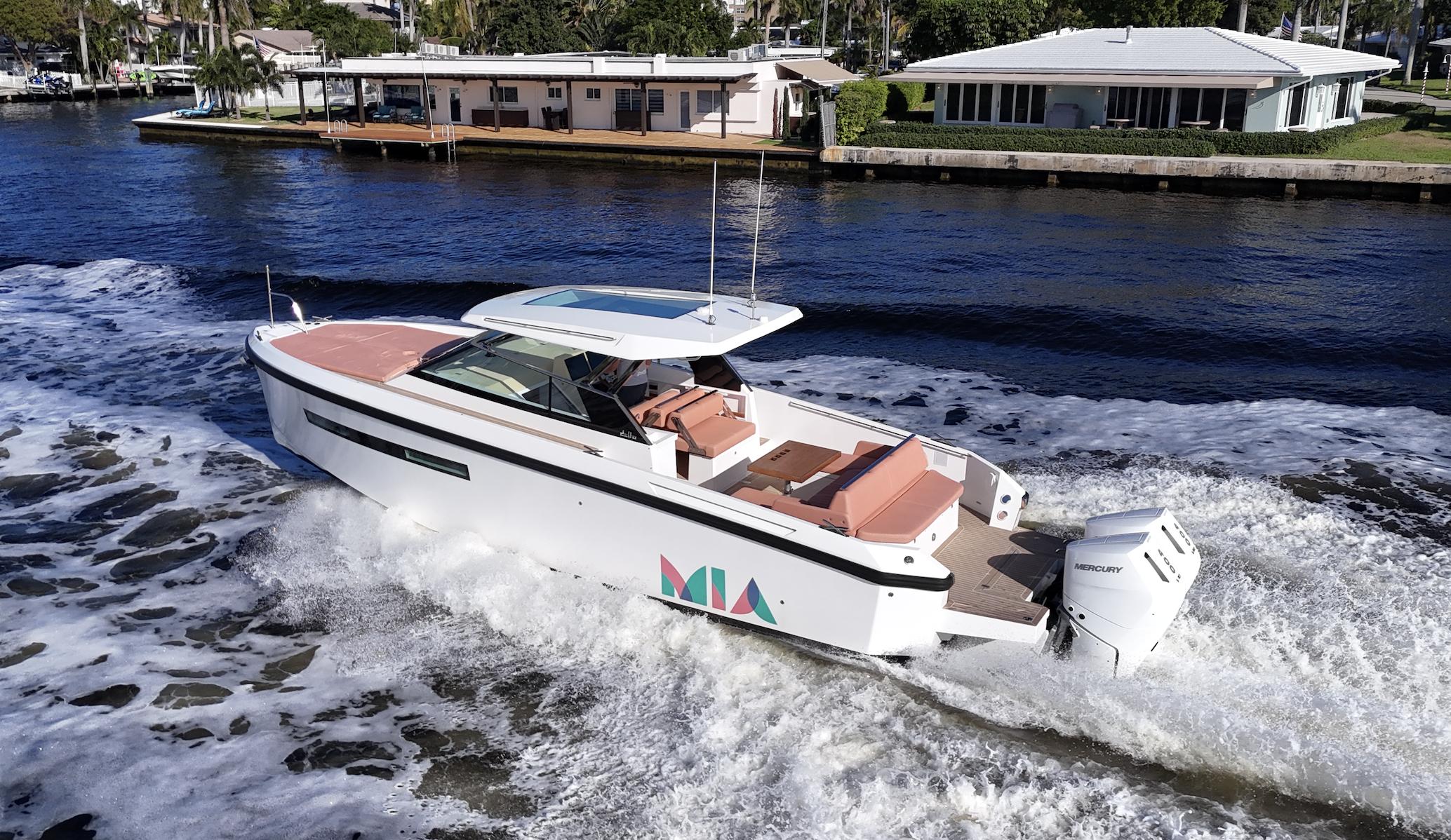 Delta Powerboats-33 Open 2024 -FL-US-9225820 | Thumbnail