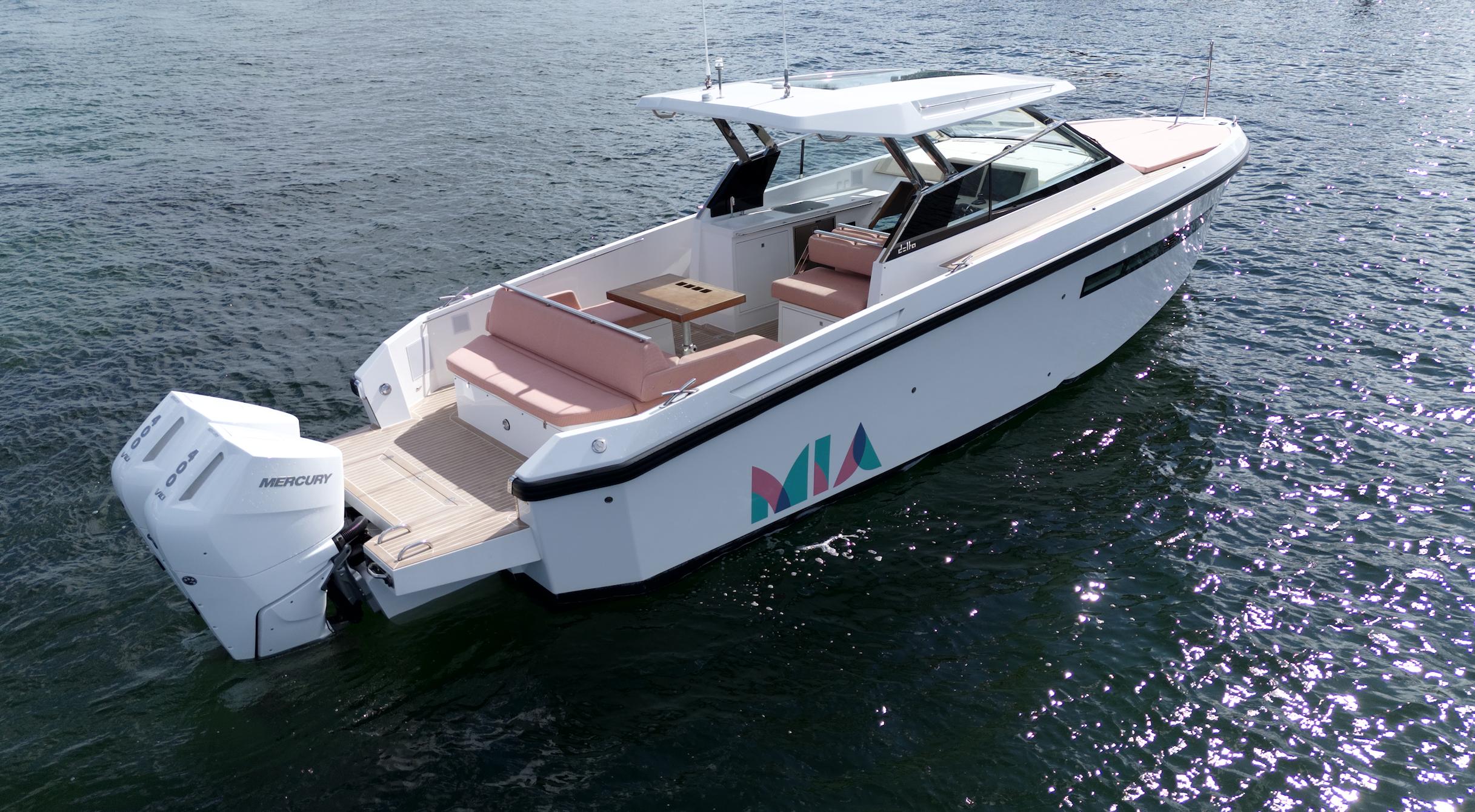 Delta Powerboats-33 Open 2024 -FL-US-9225820 | Thumbnail