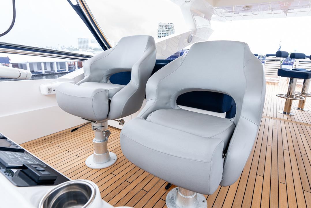 2019 Sunseeker 86 Yacht