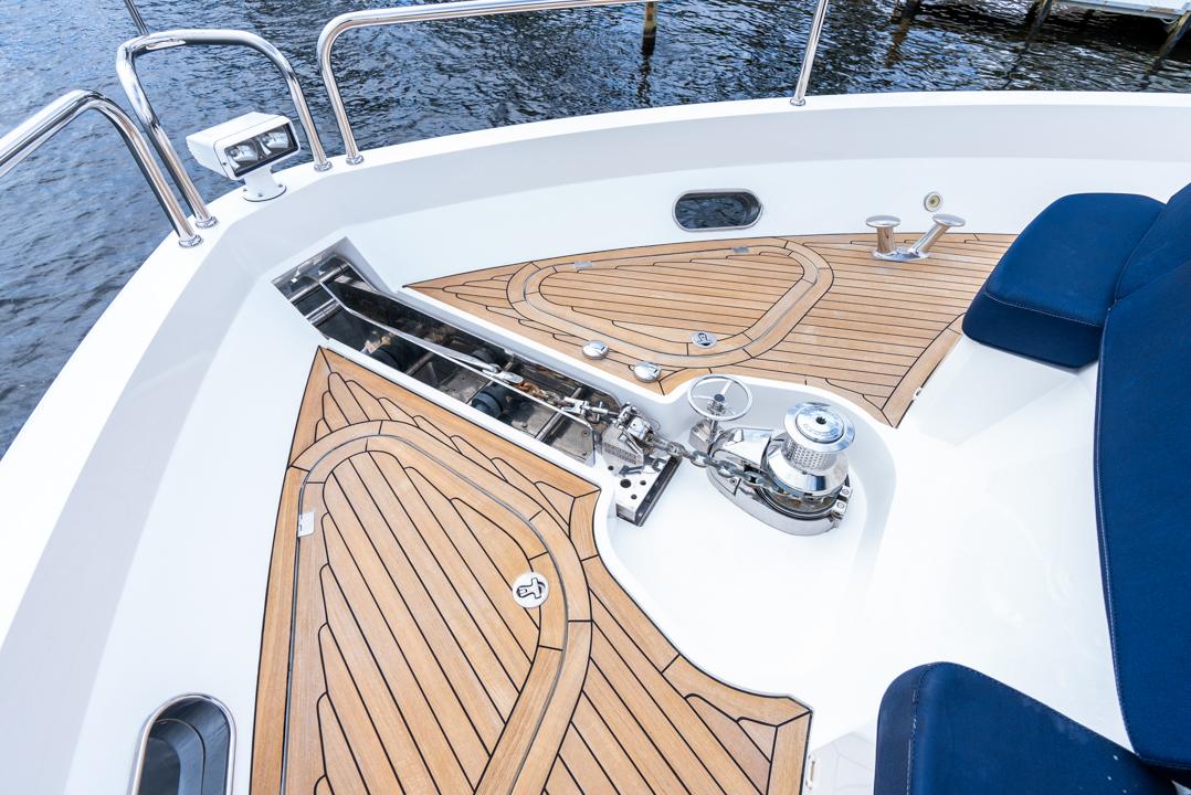 2019 Sunseeker 86 Yacht