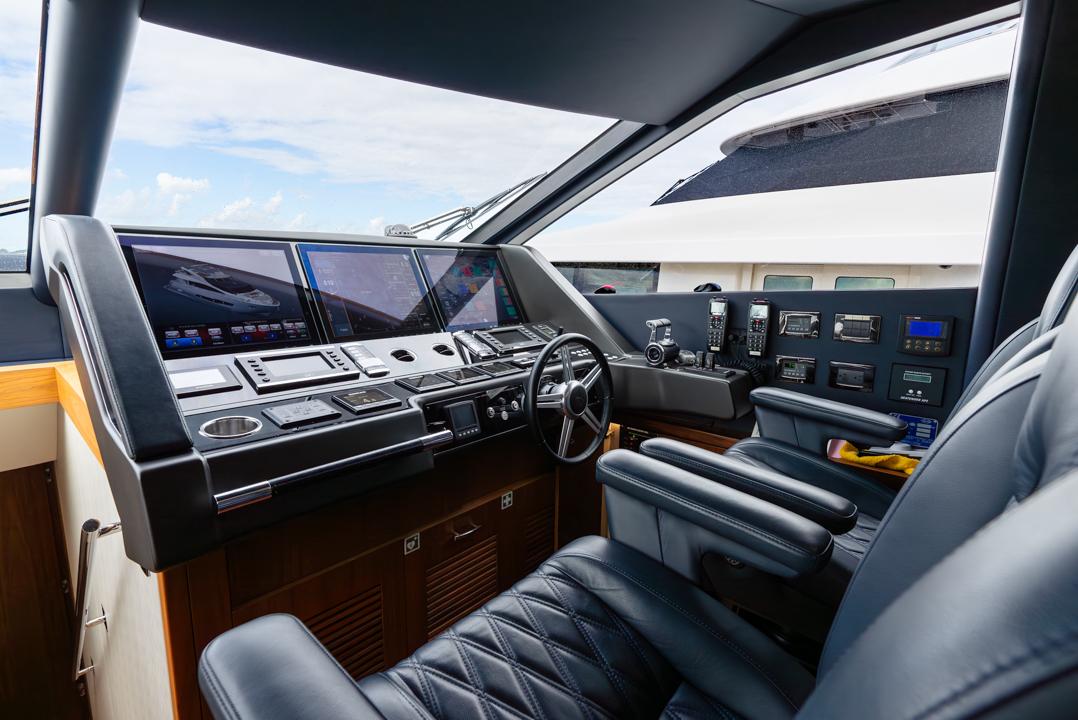 2019 Sunseeker 86 Yacht