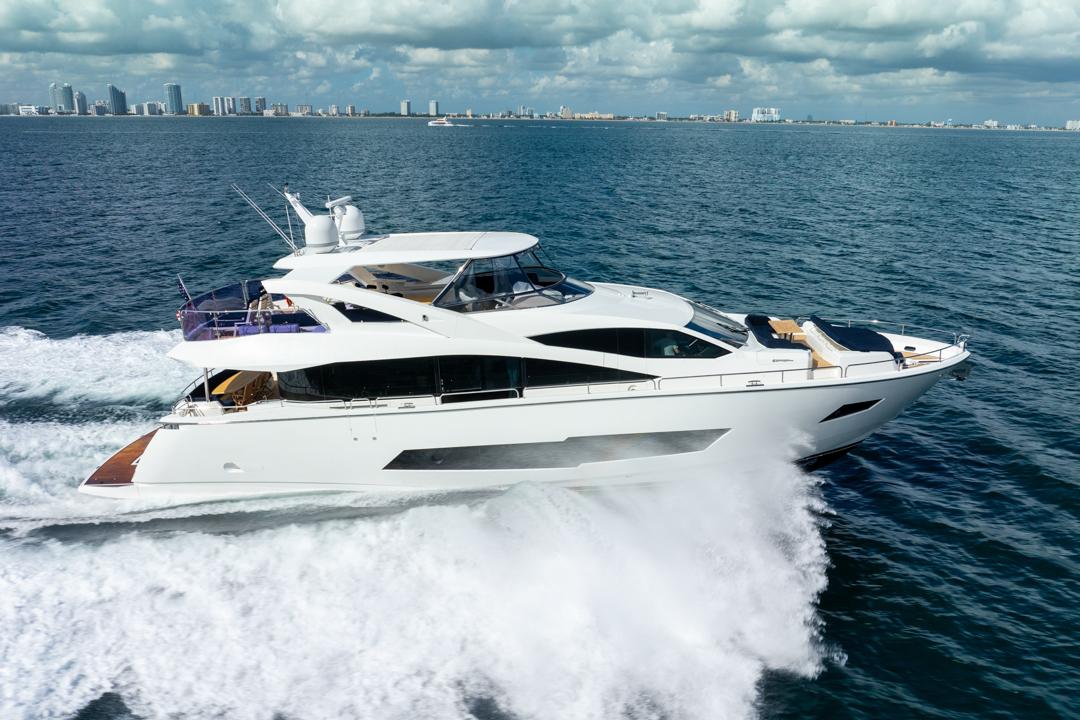 2019 Sunseeker 86 Yacht