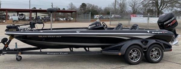 2015 Ranger Boats boat for sale, model of the boat is Z521C & Image # 4 of 10