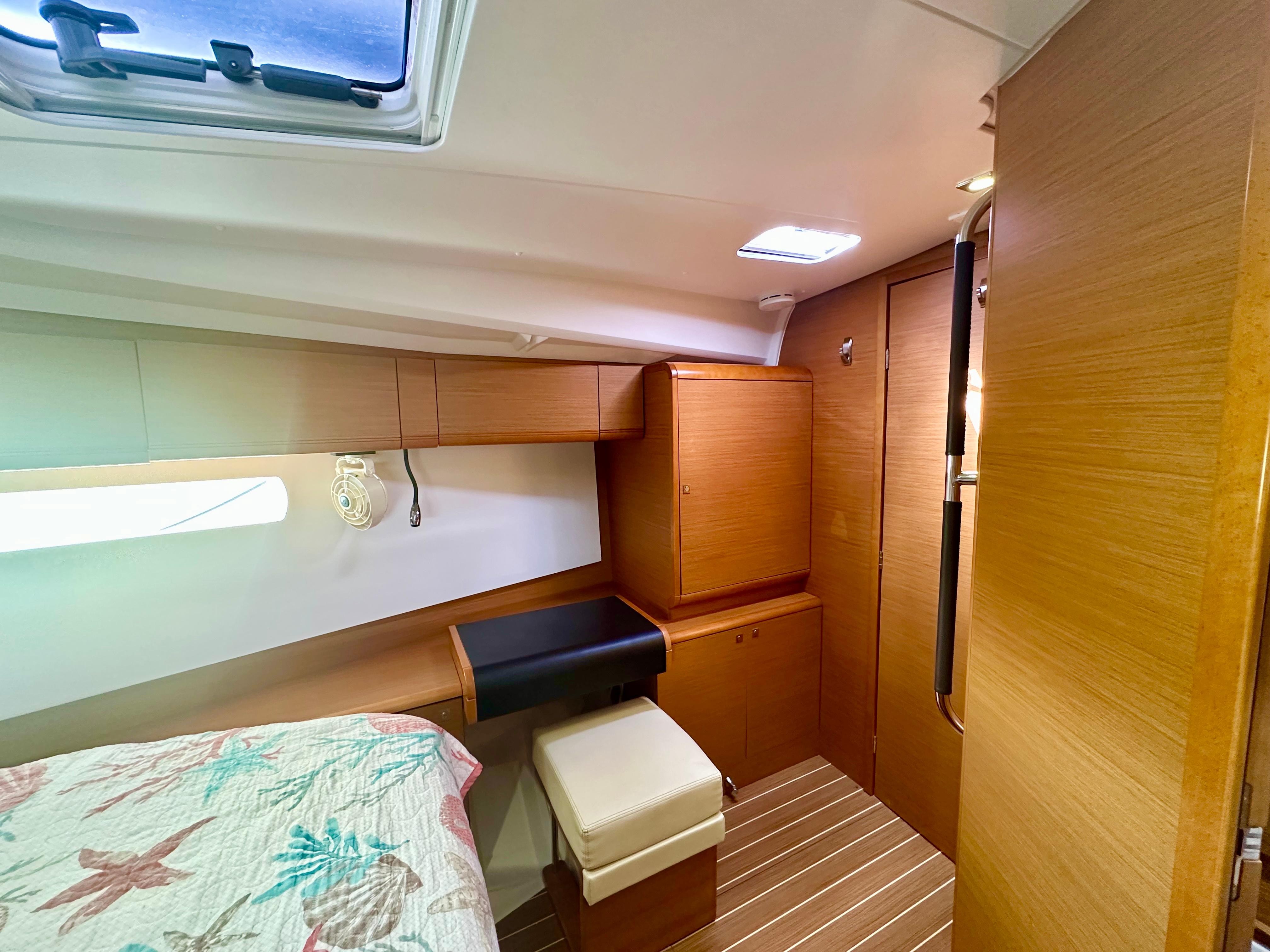 Jeanneau-Sun Odyssey 469 2014-Serendipity RI-US-Cozy cabin interior of 2014 Jeanneau Sun Odyssey 469 with wood finish and natural light.-9695803 | Thumbnail