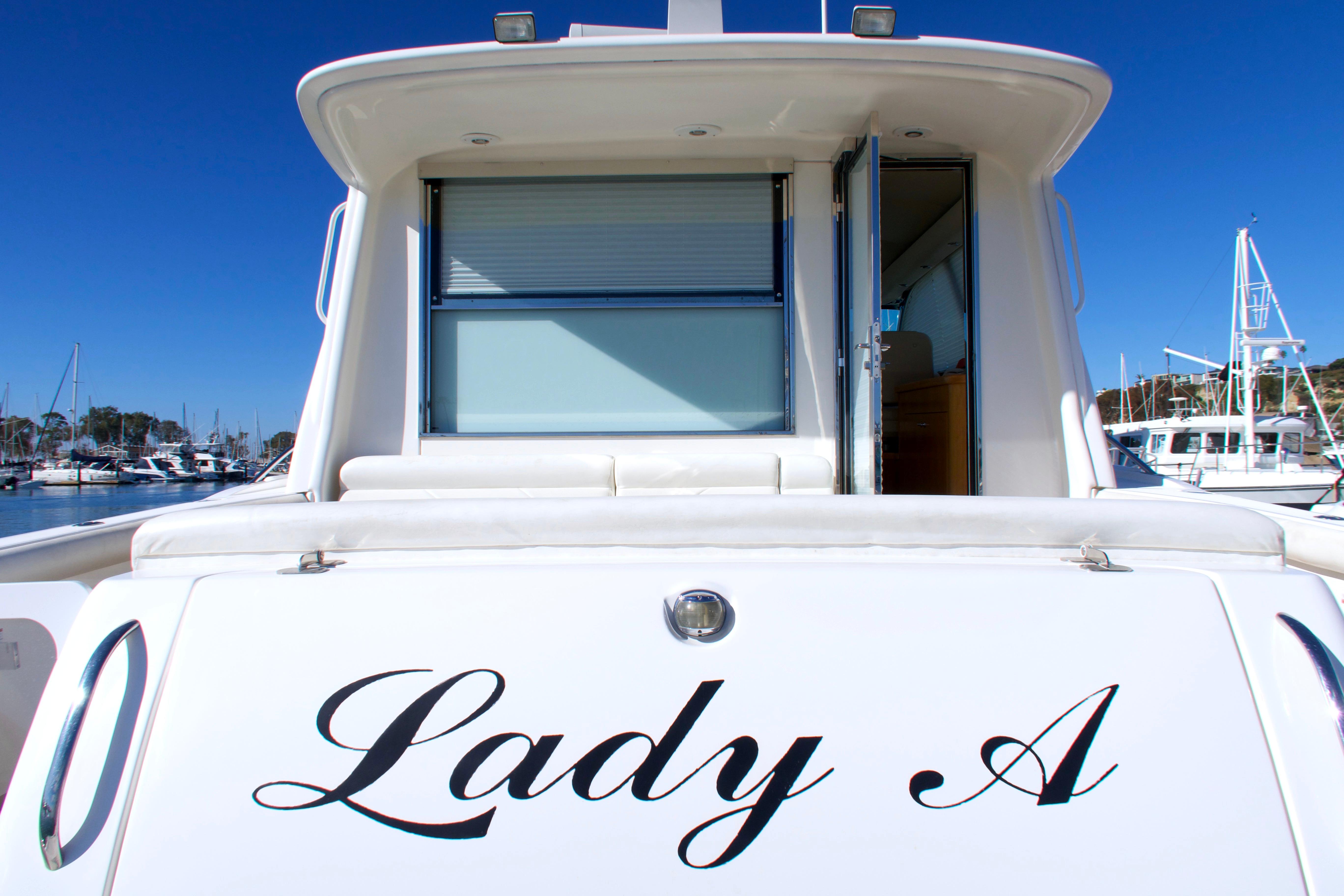 Tiara Yachts - 50North