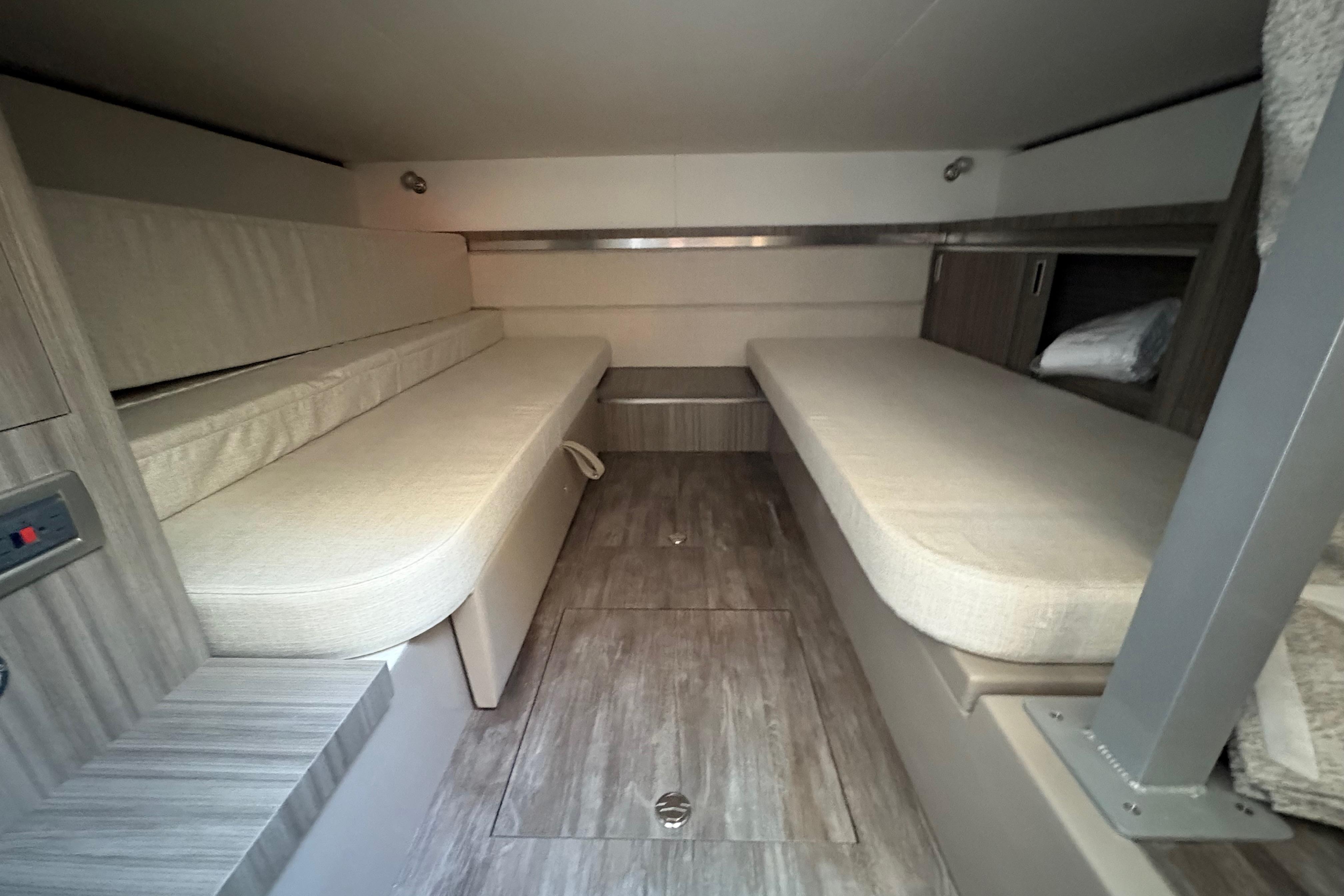 2026 Sea Ray Sundancer 320 #S1166F inventory image at Sun Country Marine Group, Newport Beach