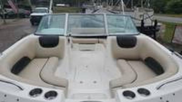 2015 Hurricane boat for sale, model of the boat is 187 SUNDECK & Image # 13 of 16