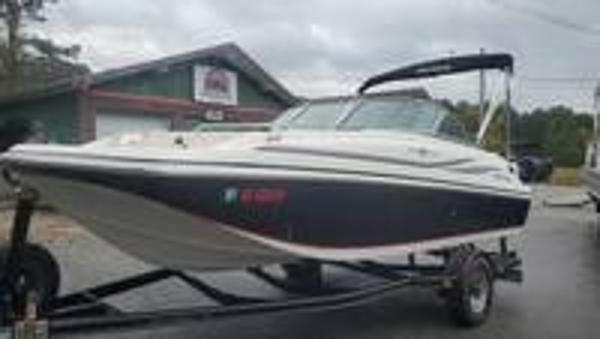 2015 Hurricane boat for sale, model of the boat is 187 SUNDECK & Image # 4 of 16