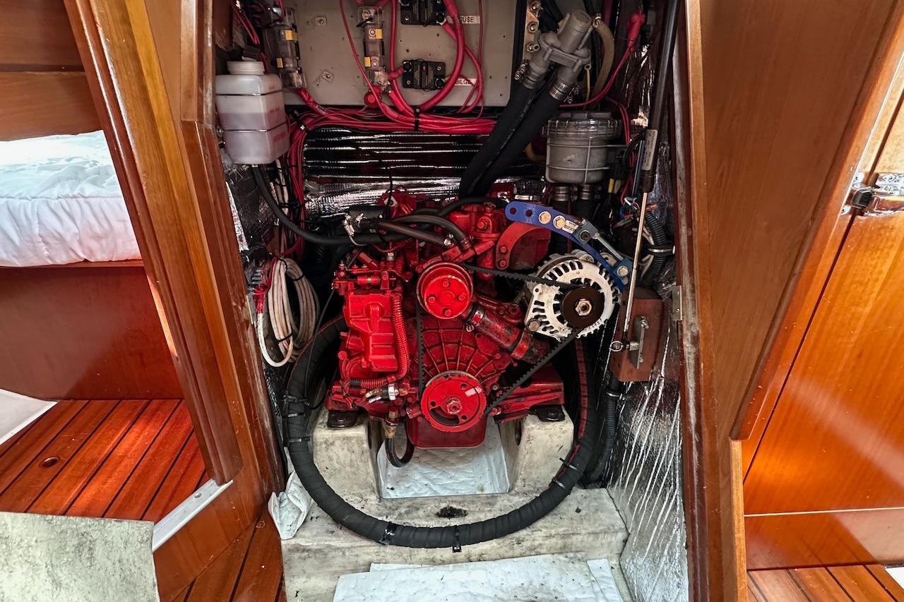 Yacht Photos Pics