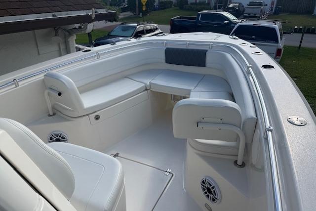 Knot 10 Yacht Sales Knot 10 Yacht Sales