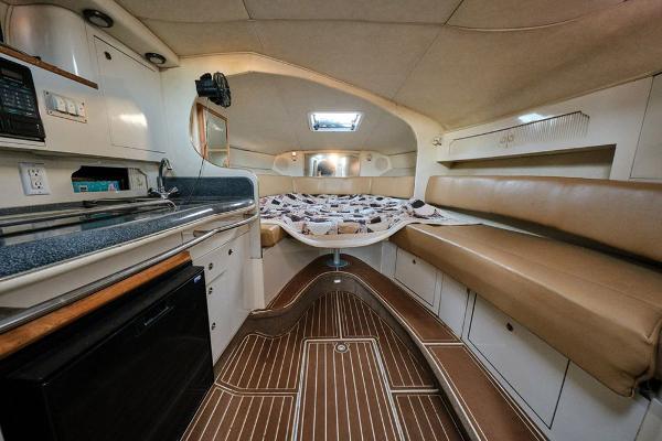 29' Sea Ray, Listing Number 100916158, - Photo No. 4