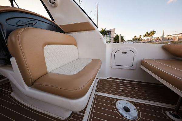 29' Sea Ray, Listing Number 100916158, - Photo No. 9