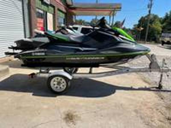 2018 Yamaha boat for sale, model of the boat is EX Deluxe & Image # 1 of 12